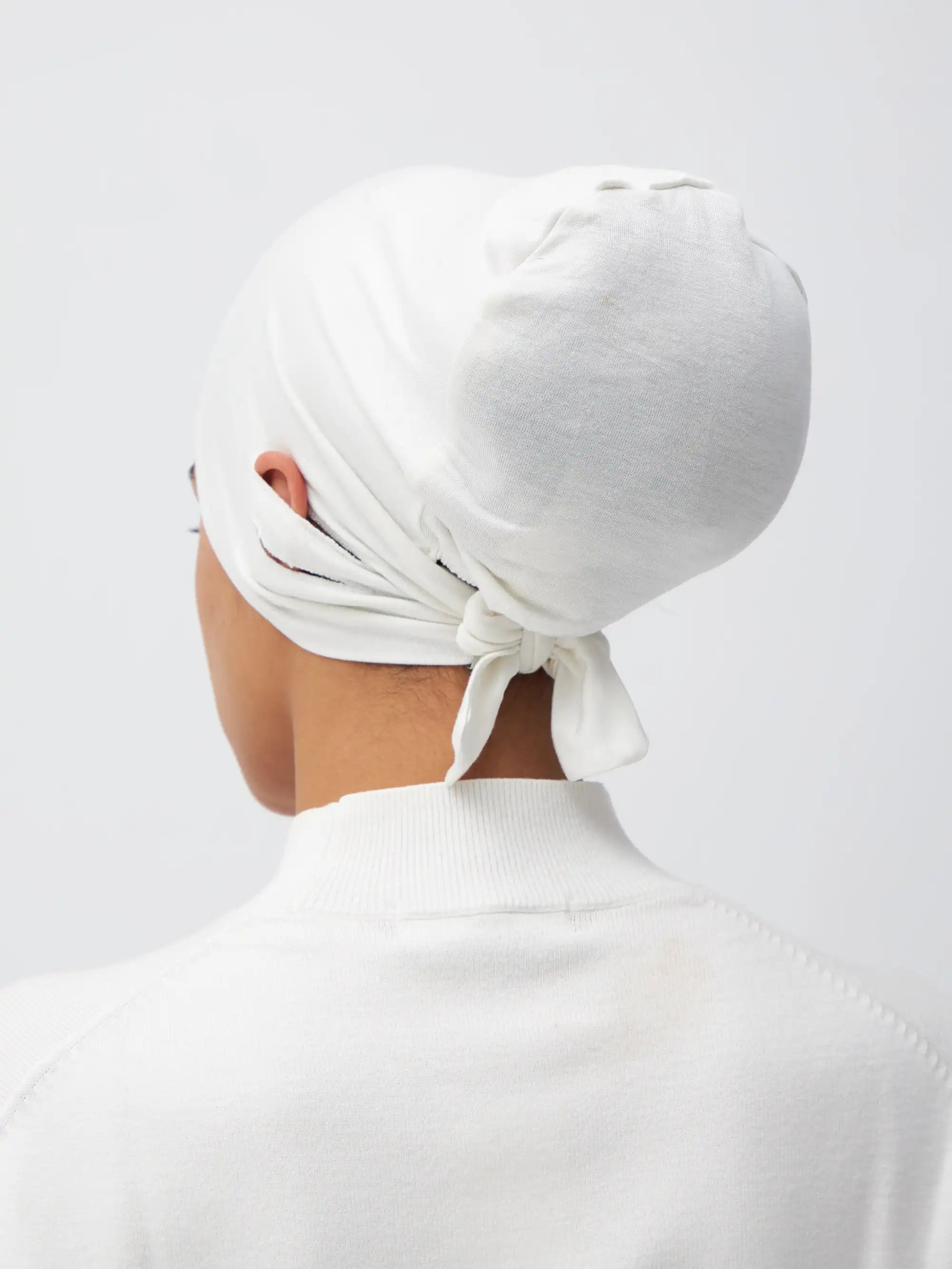 Slit Tie Back Underscarf - Ivory