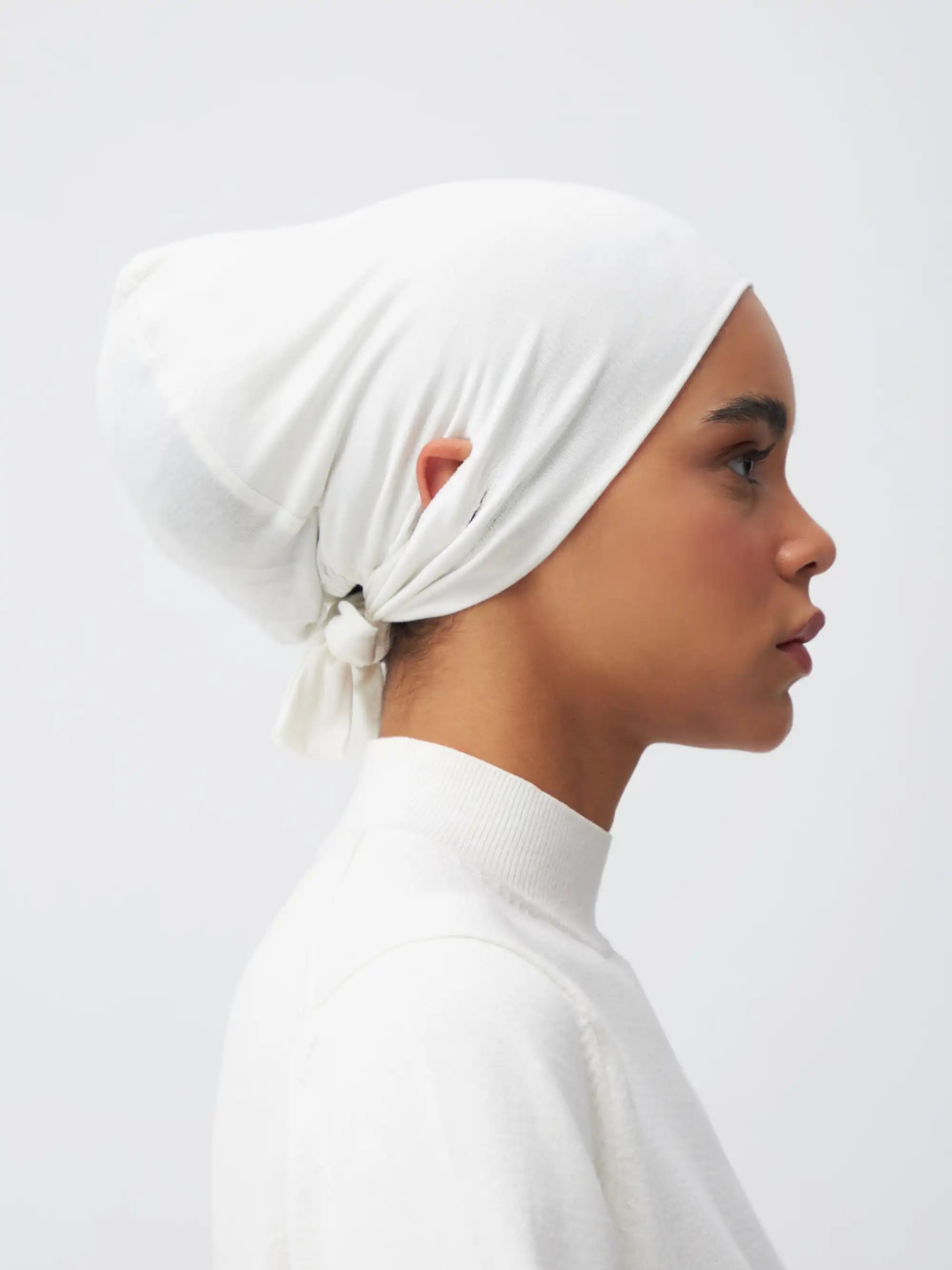 Slit Tie Back Underscarf - Ivory