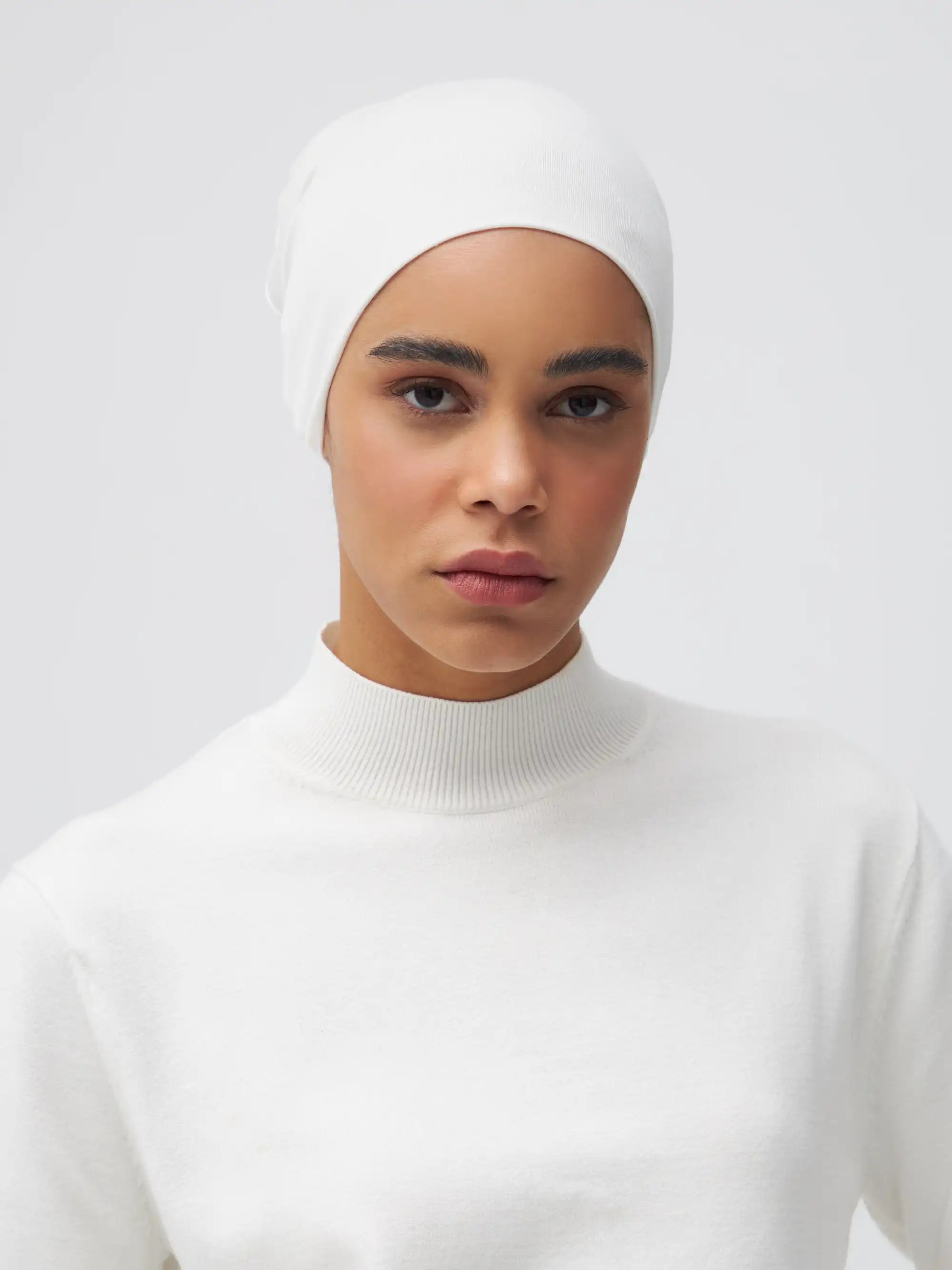 Tie Back Underscarf - Ivory