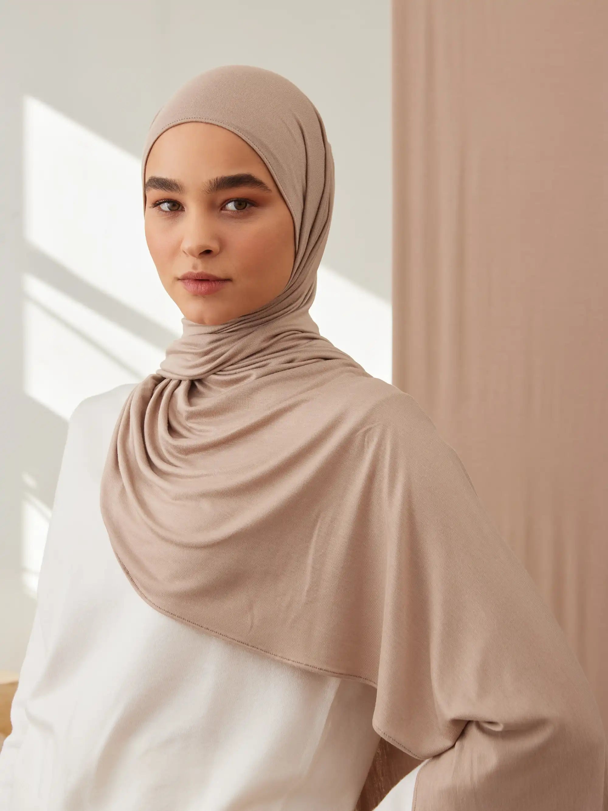 Small Premium Jersey Hijab - Warm Sand