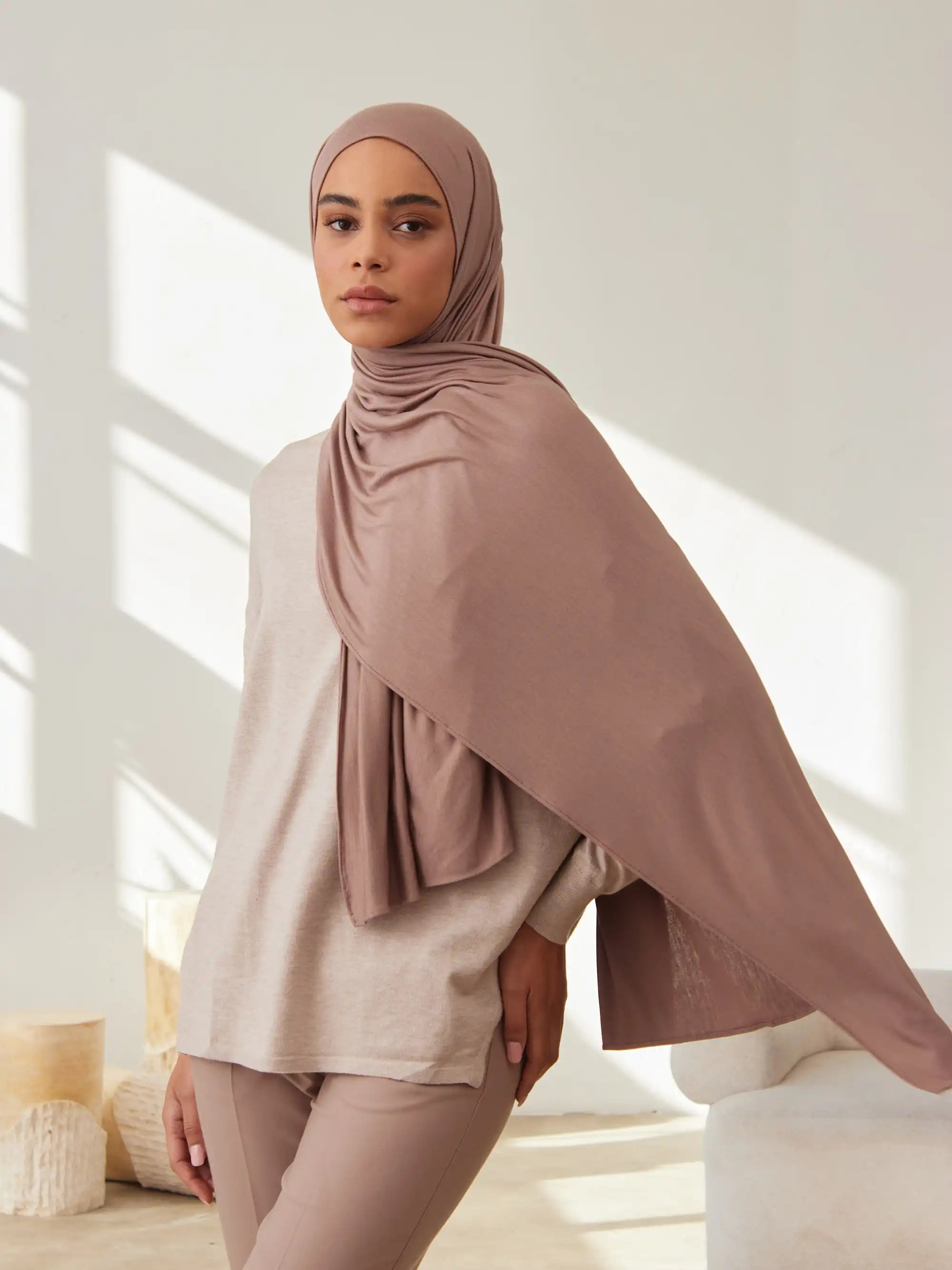 Small Premium Jersey Hijab - Mocha Mousse