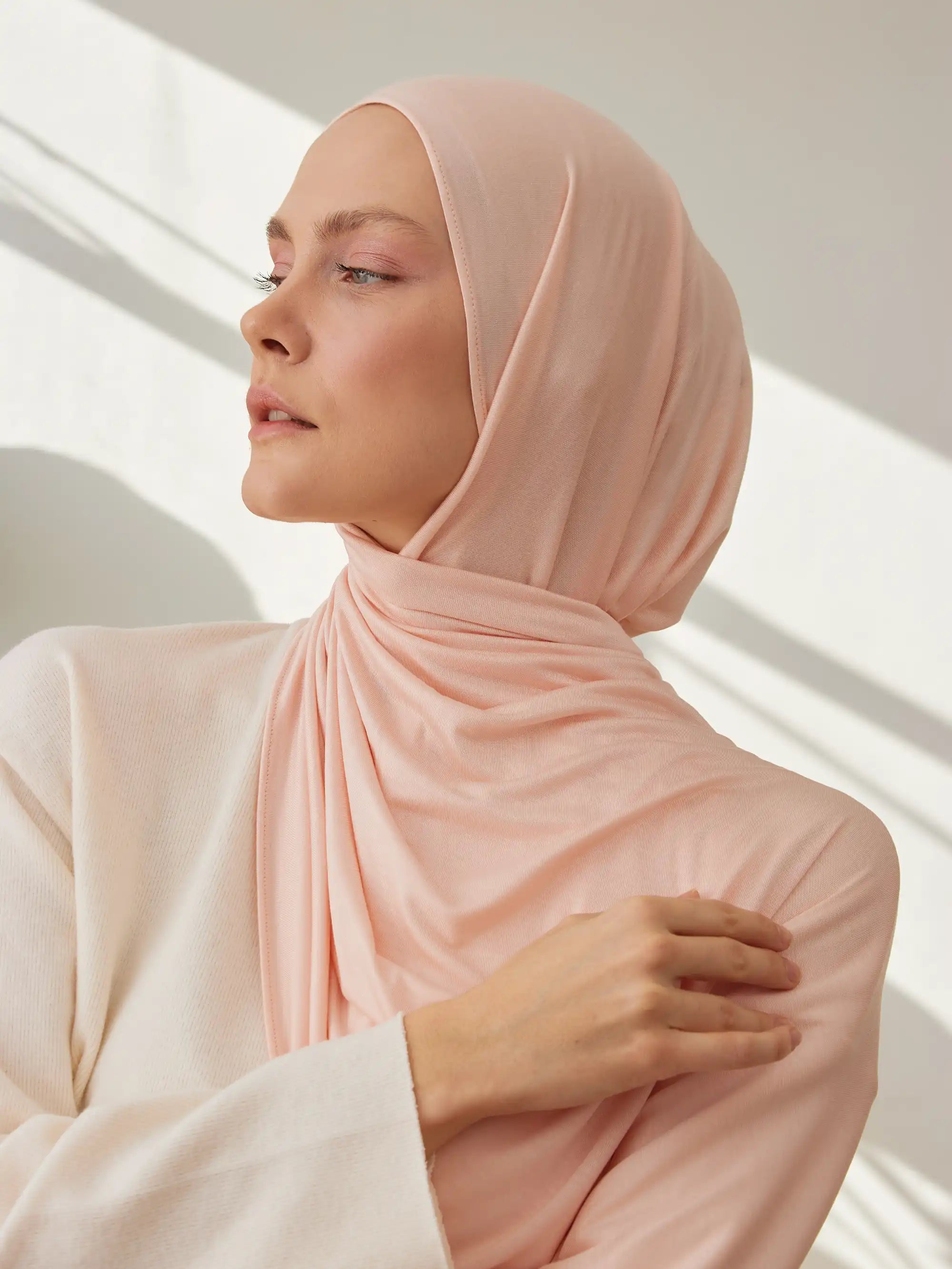 Small Premium Jersey Hijab - Cream Pink