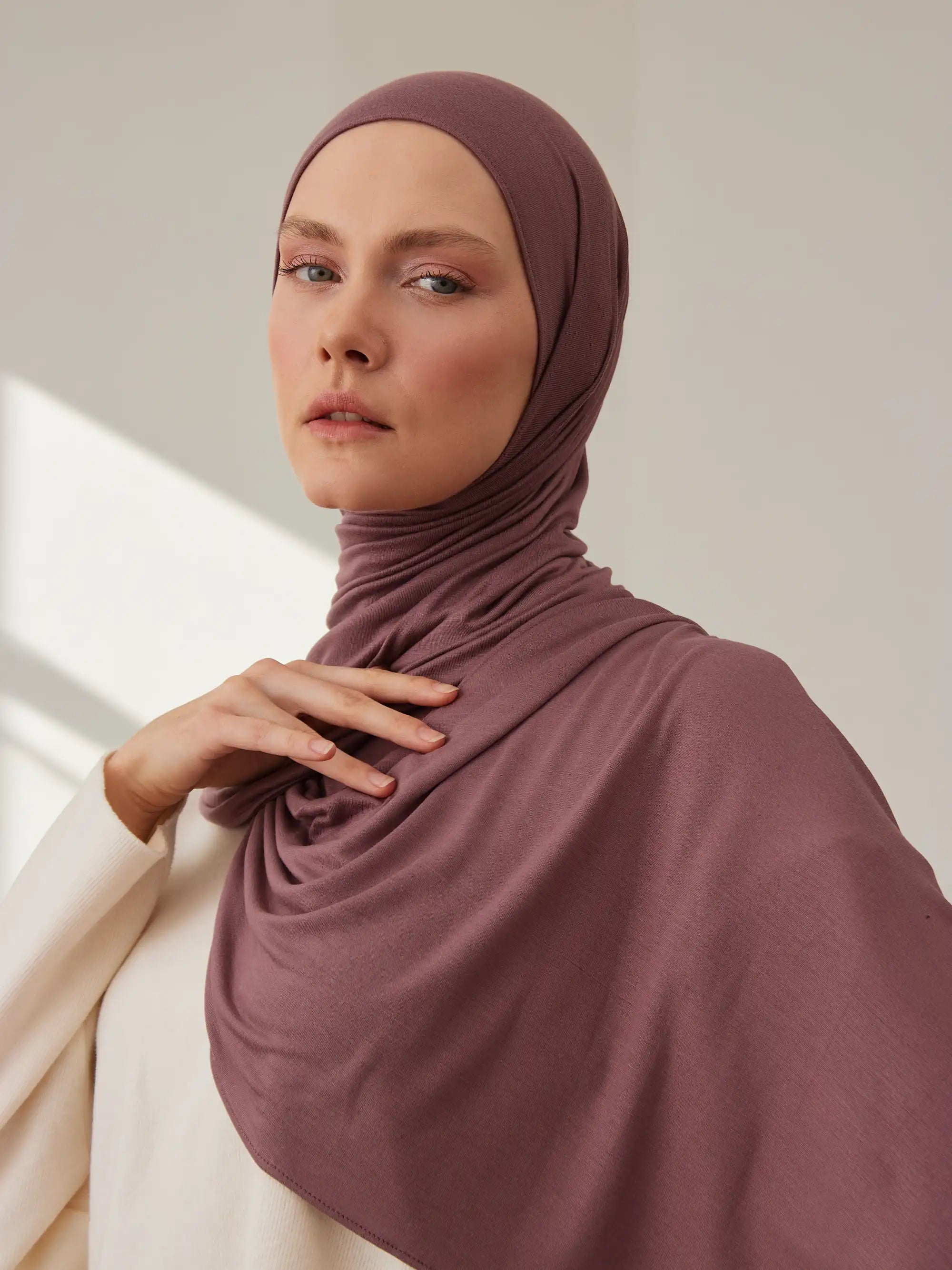 Small Premium Jersey Hijab - Rose Taupe