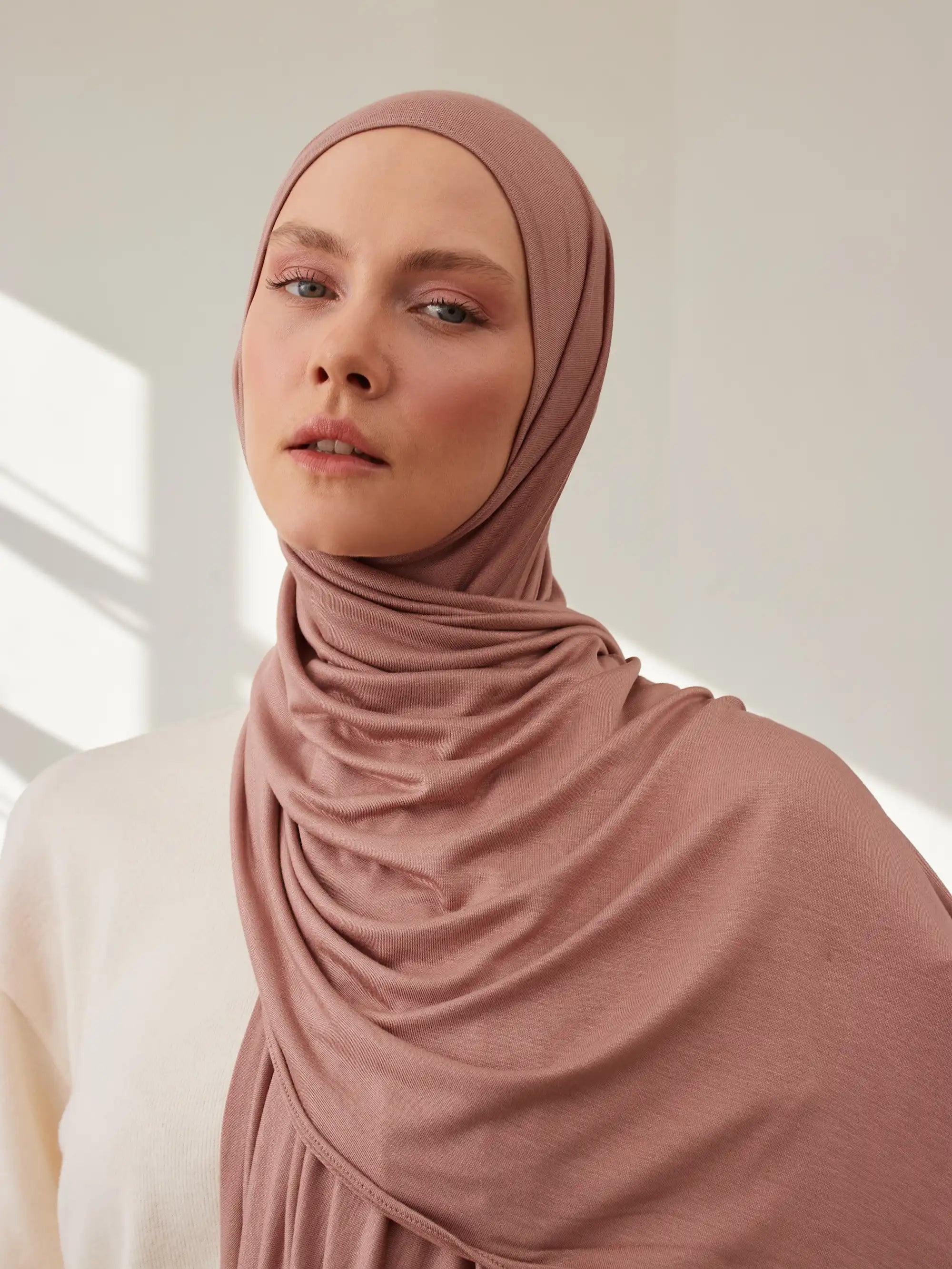 Small Premium Jersey Hijab - Dusty Rose