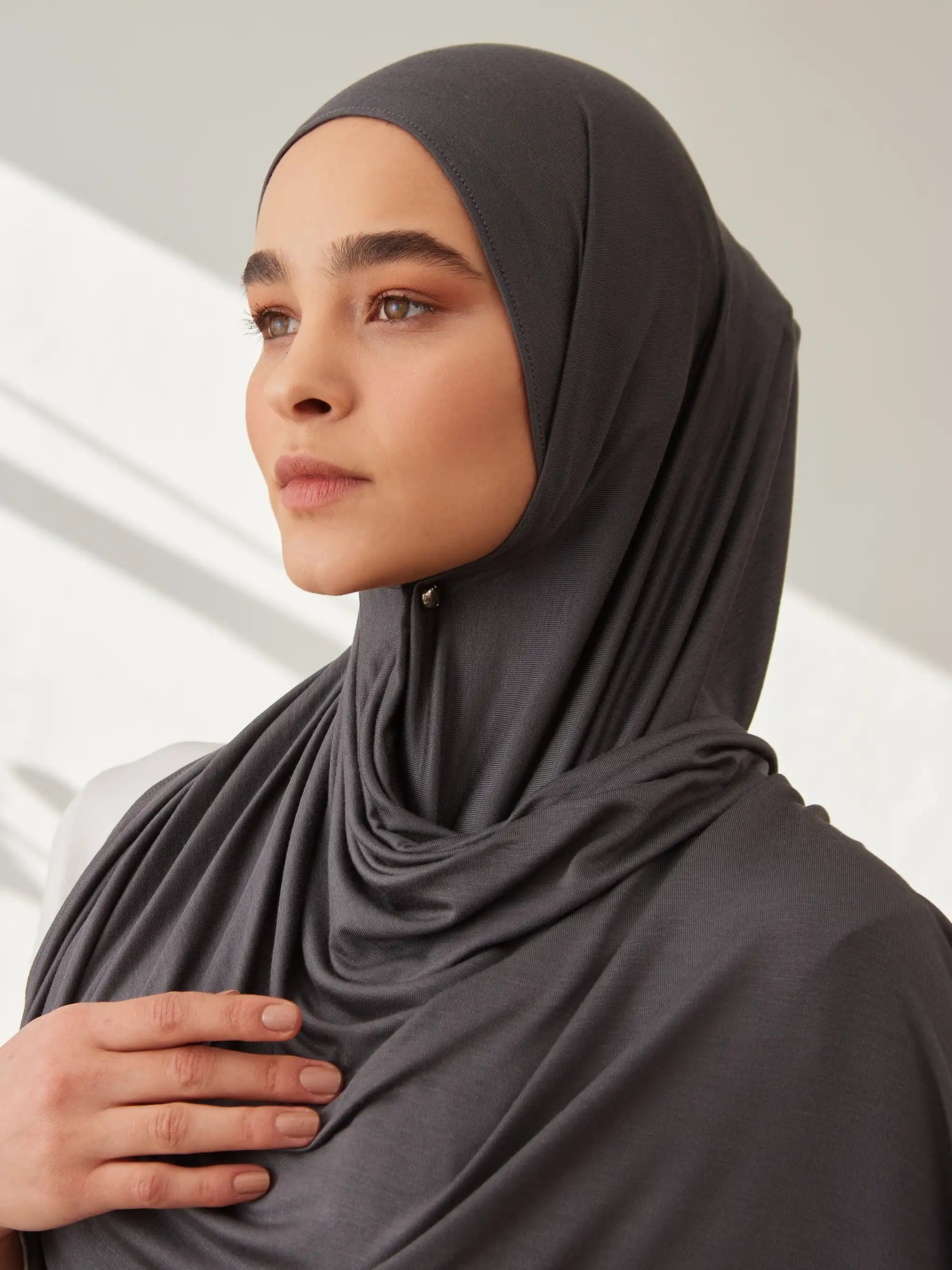 Small Premium Jersey Hijab - Dark Grey
