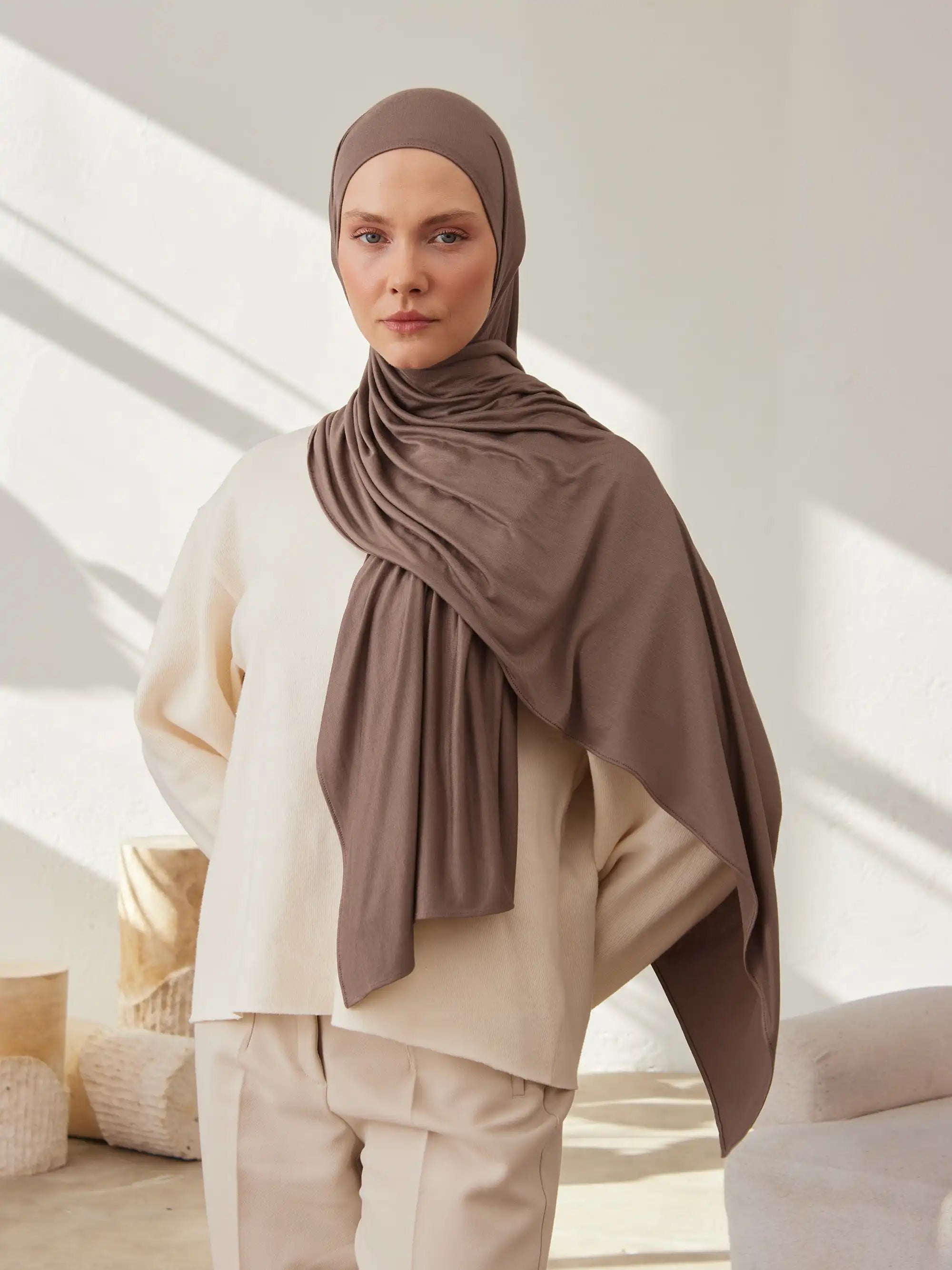 Premium Jersey Hijab - Desert Taupe