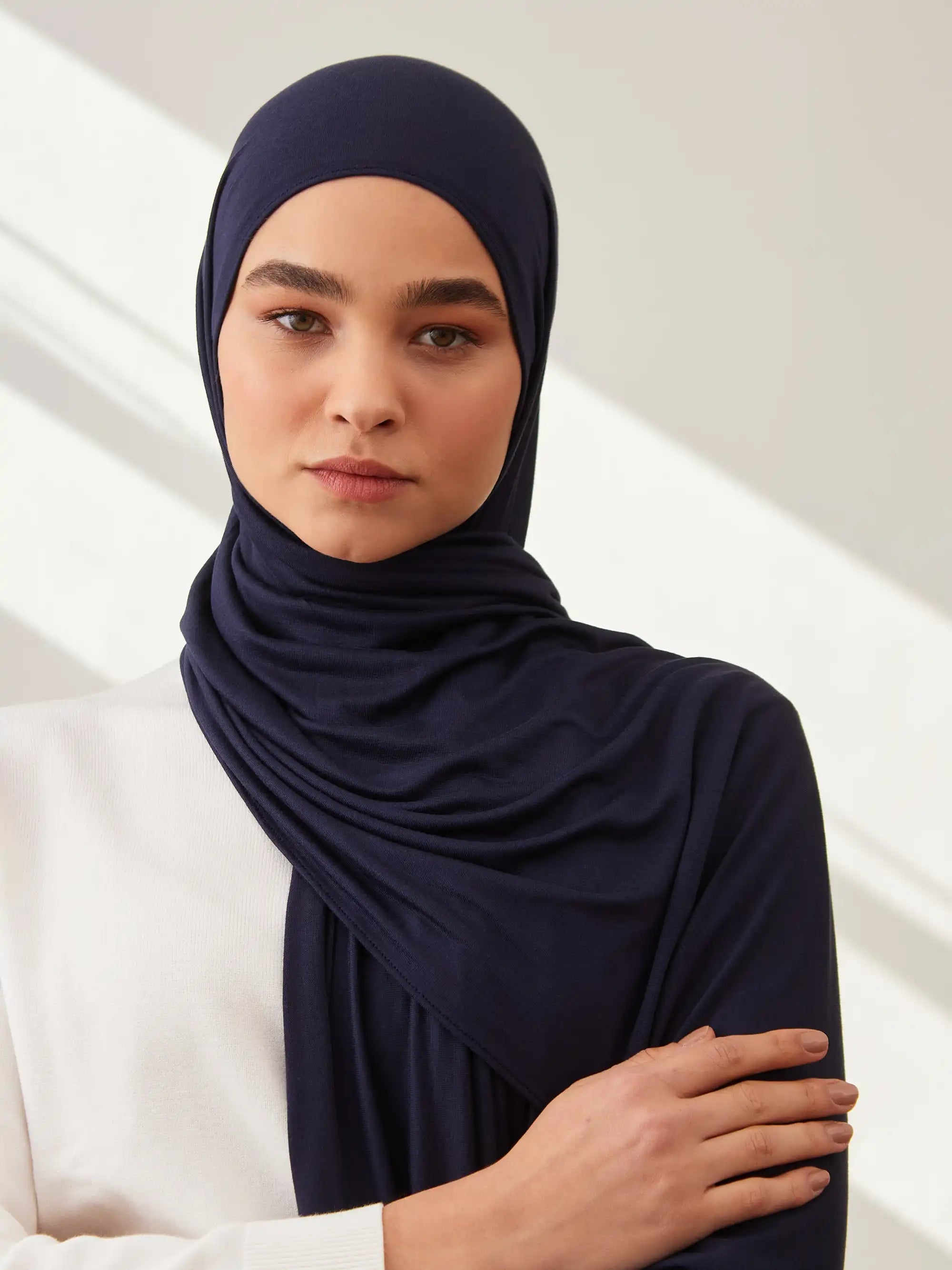 Small Premium Jersey Hijab - Navy