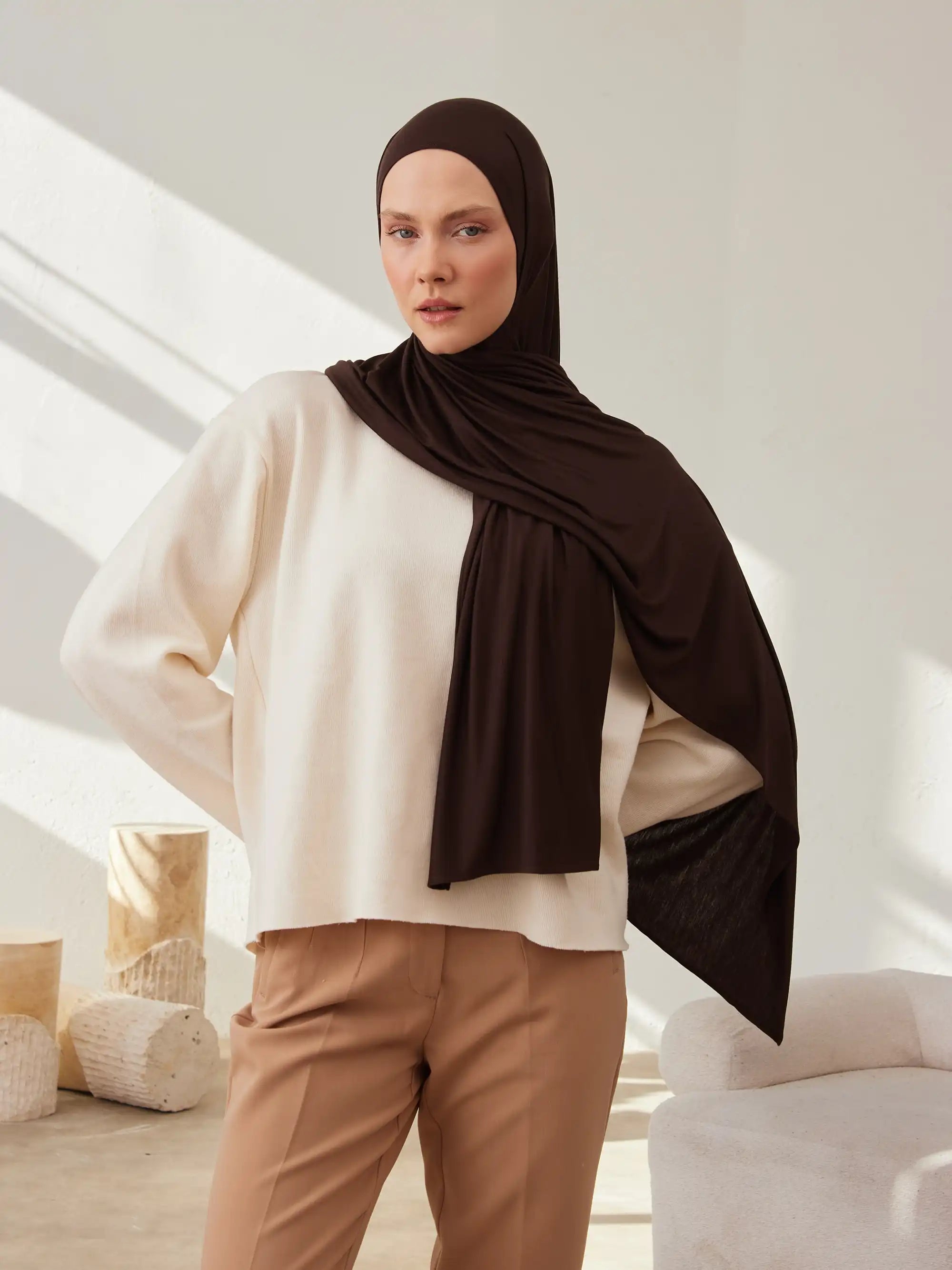 Premium Jersey Hijab - Coffee Bean