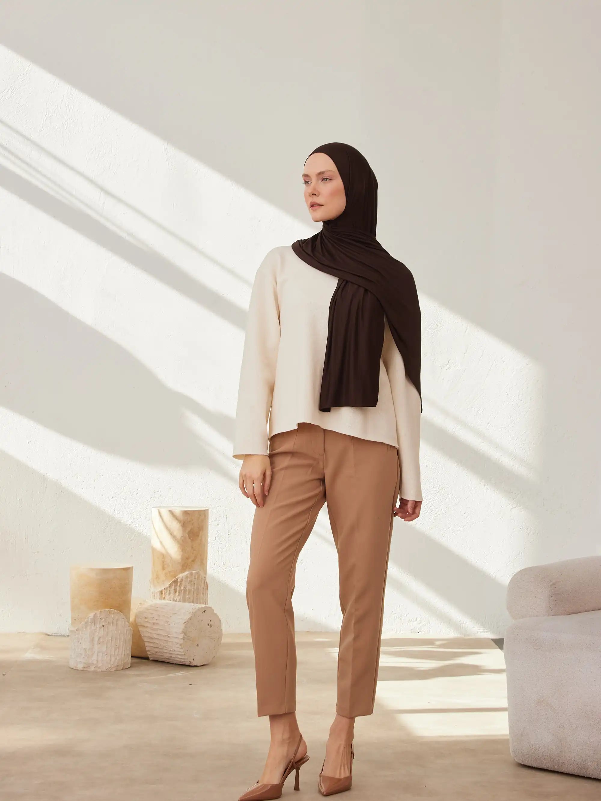 Small Premium Jersey Hijab - Coffee Bean