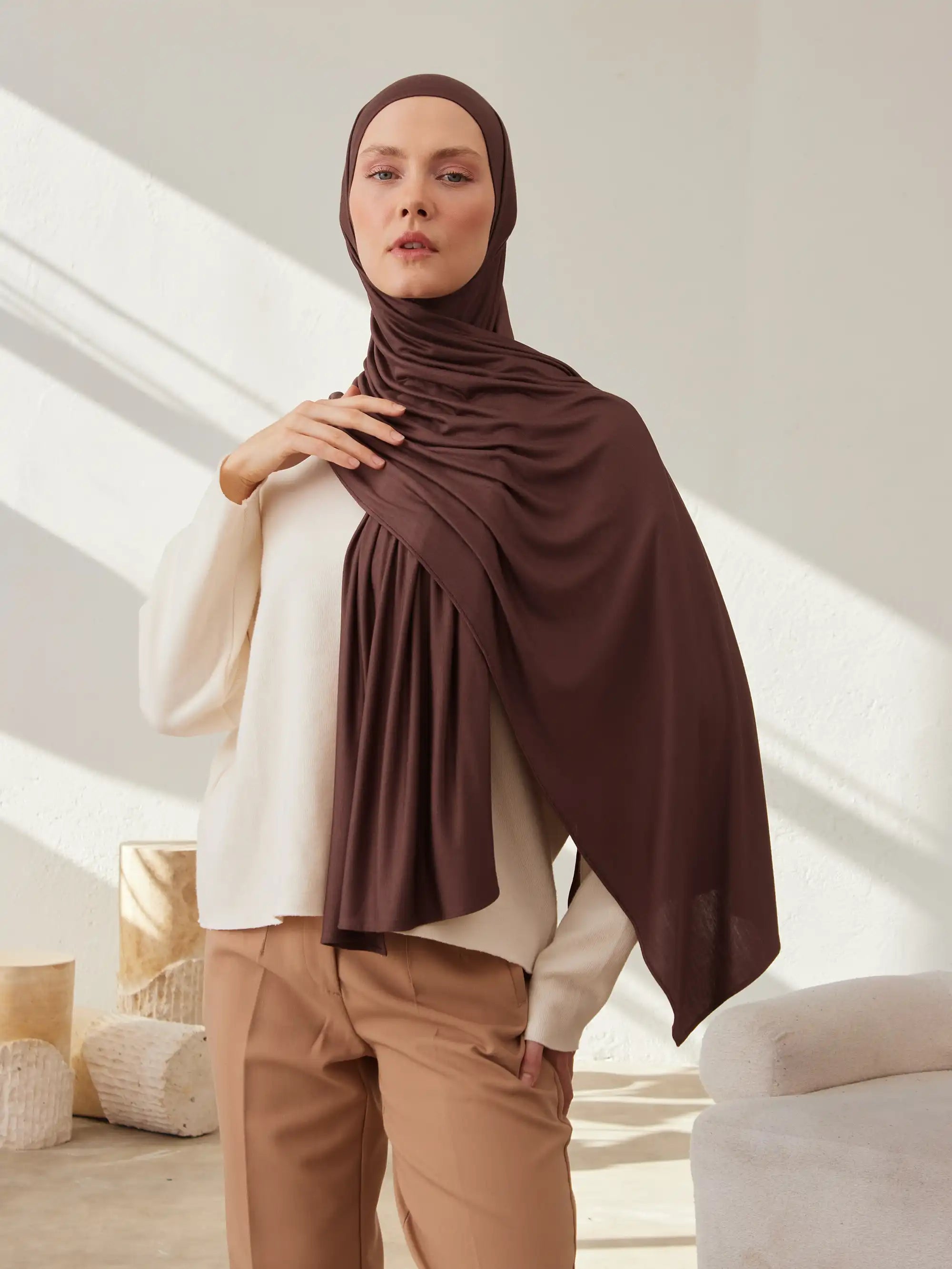 Premium Jersey Hijab - Mocha