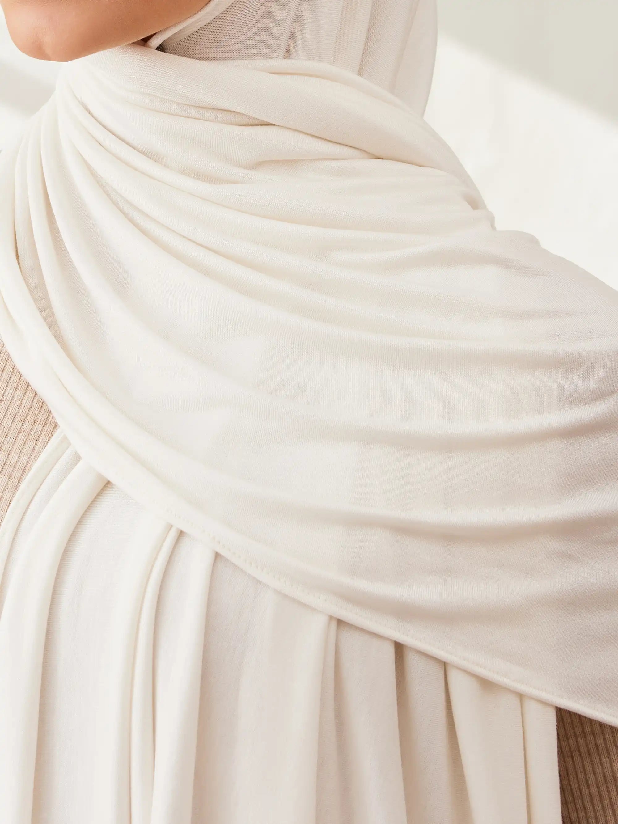 Small Premium Jersey Hijab - Ivory