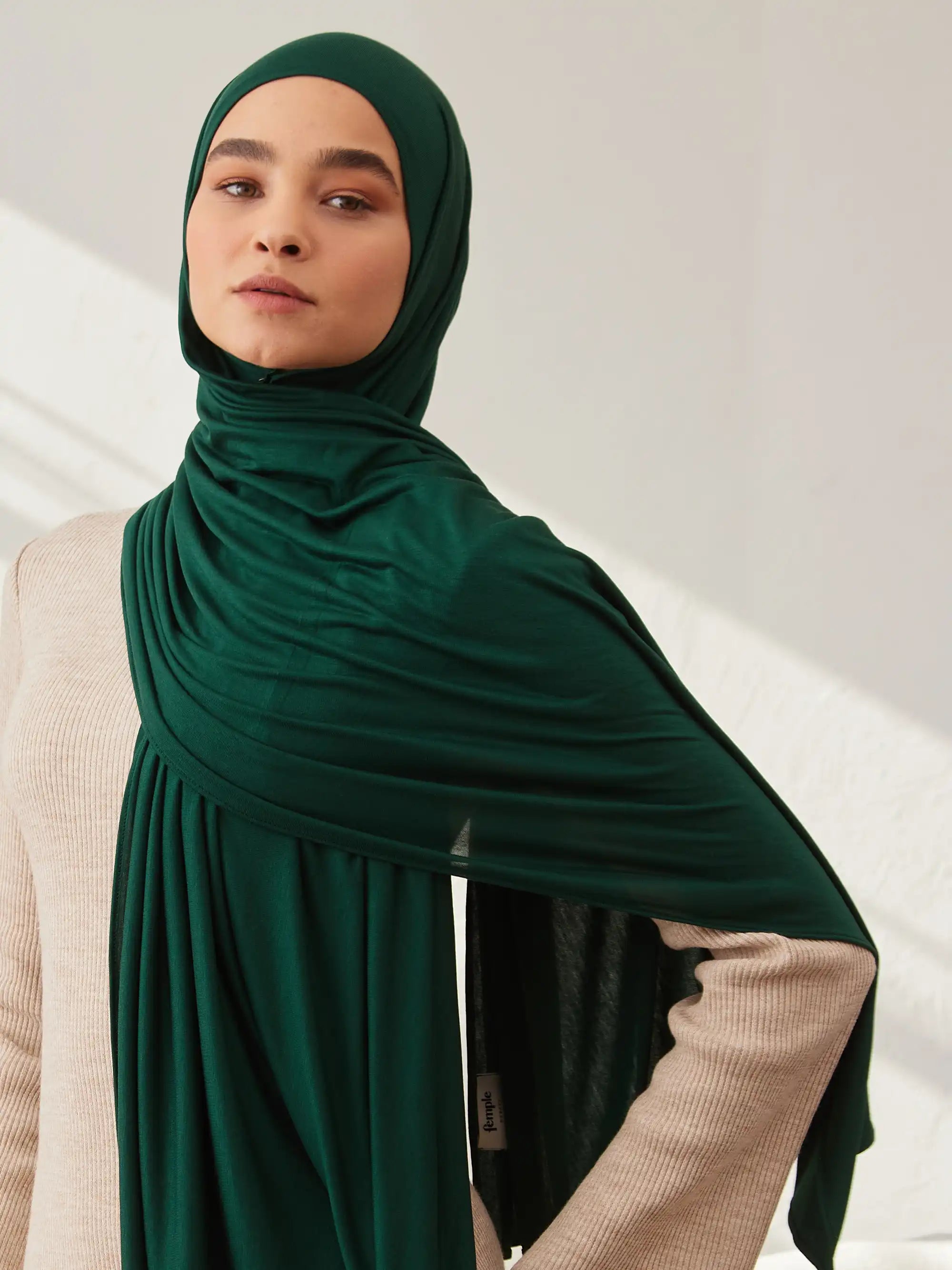 Premium Jersey Hijab - Pine Green