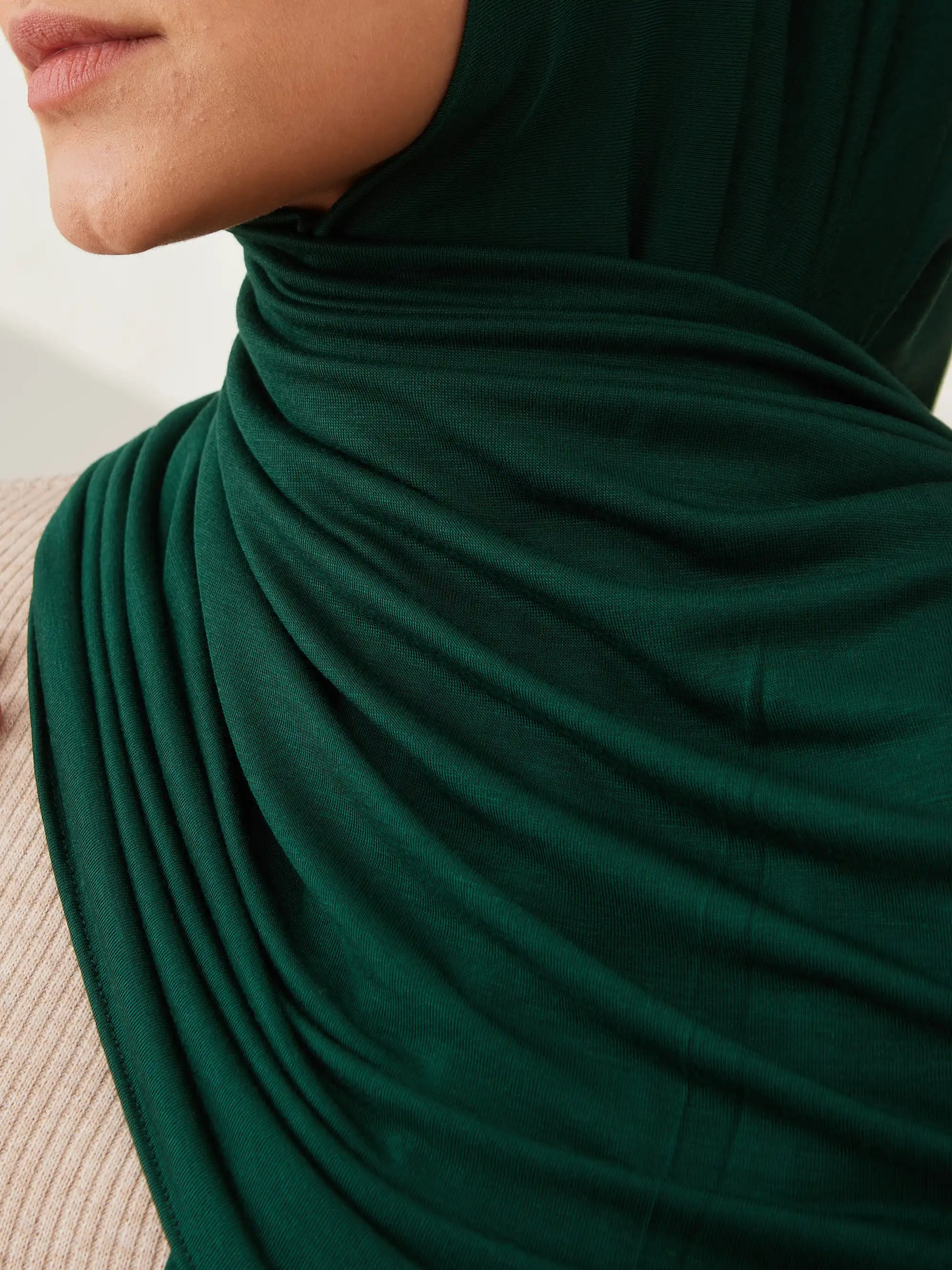 Premium Jersey Hijab - Pine Green