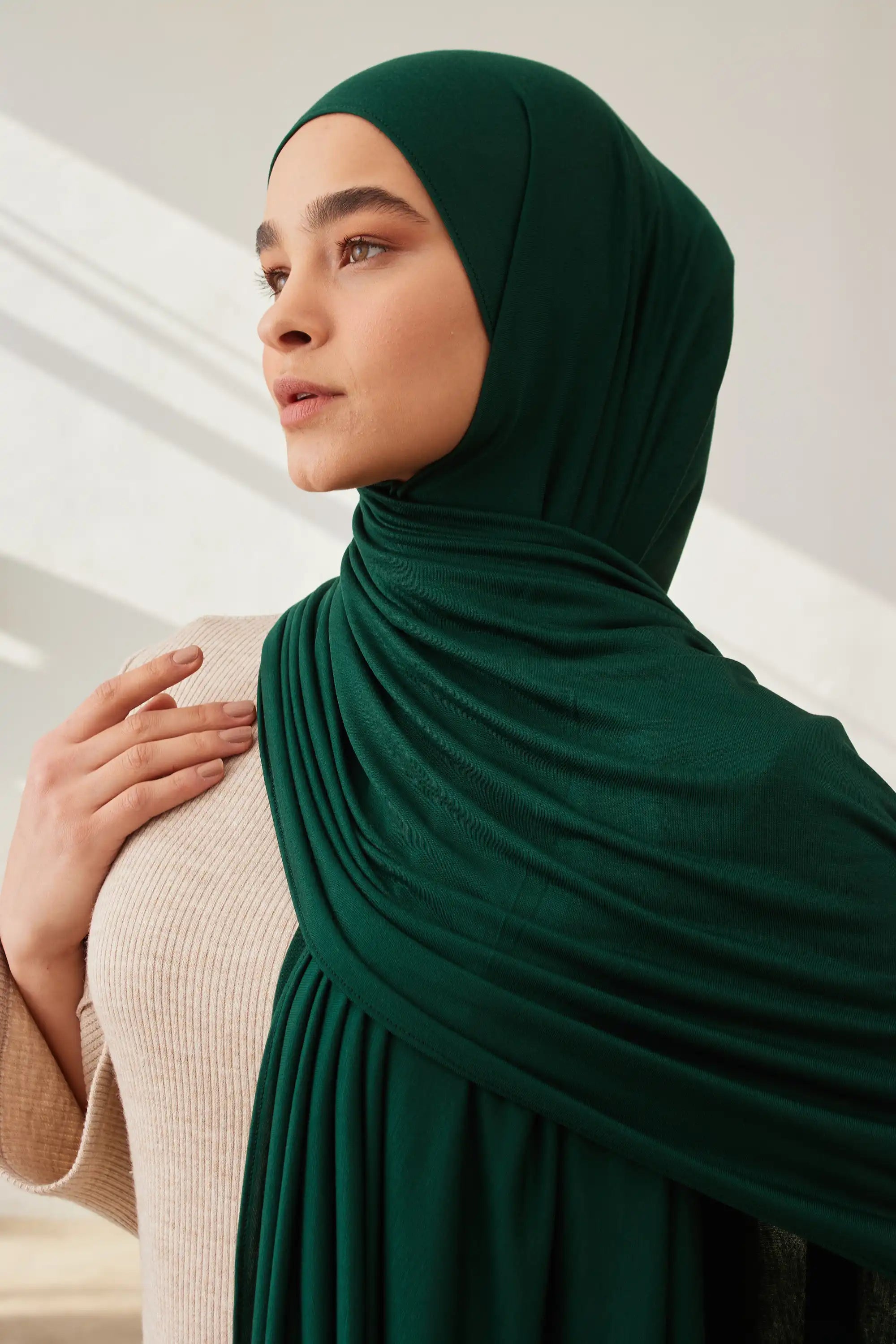 Premium Jersey Hijab - Pine Green
