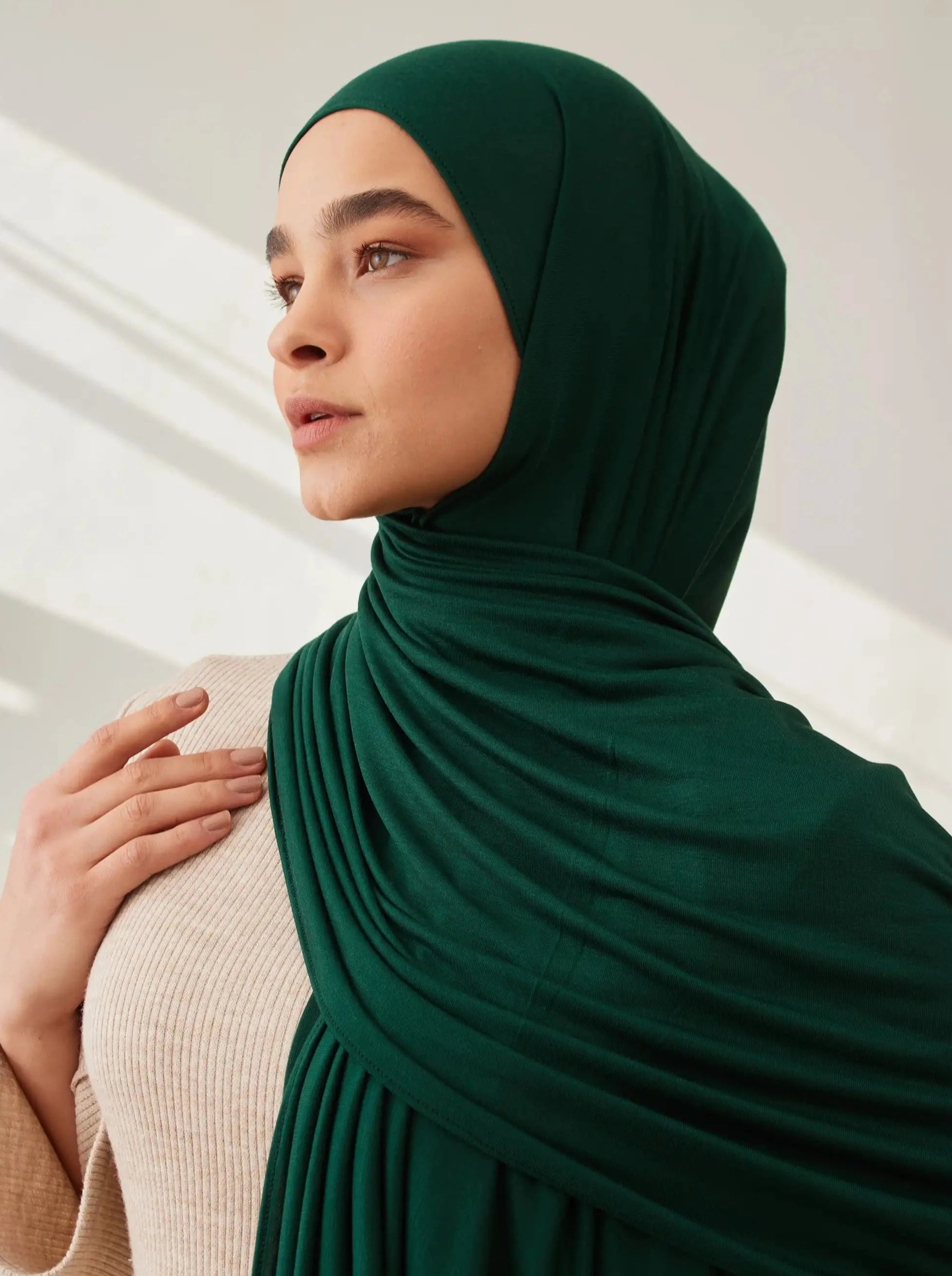 Small Premium Jersey Hijab - Pine Green