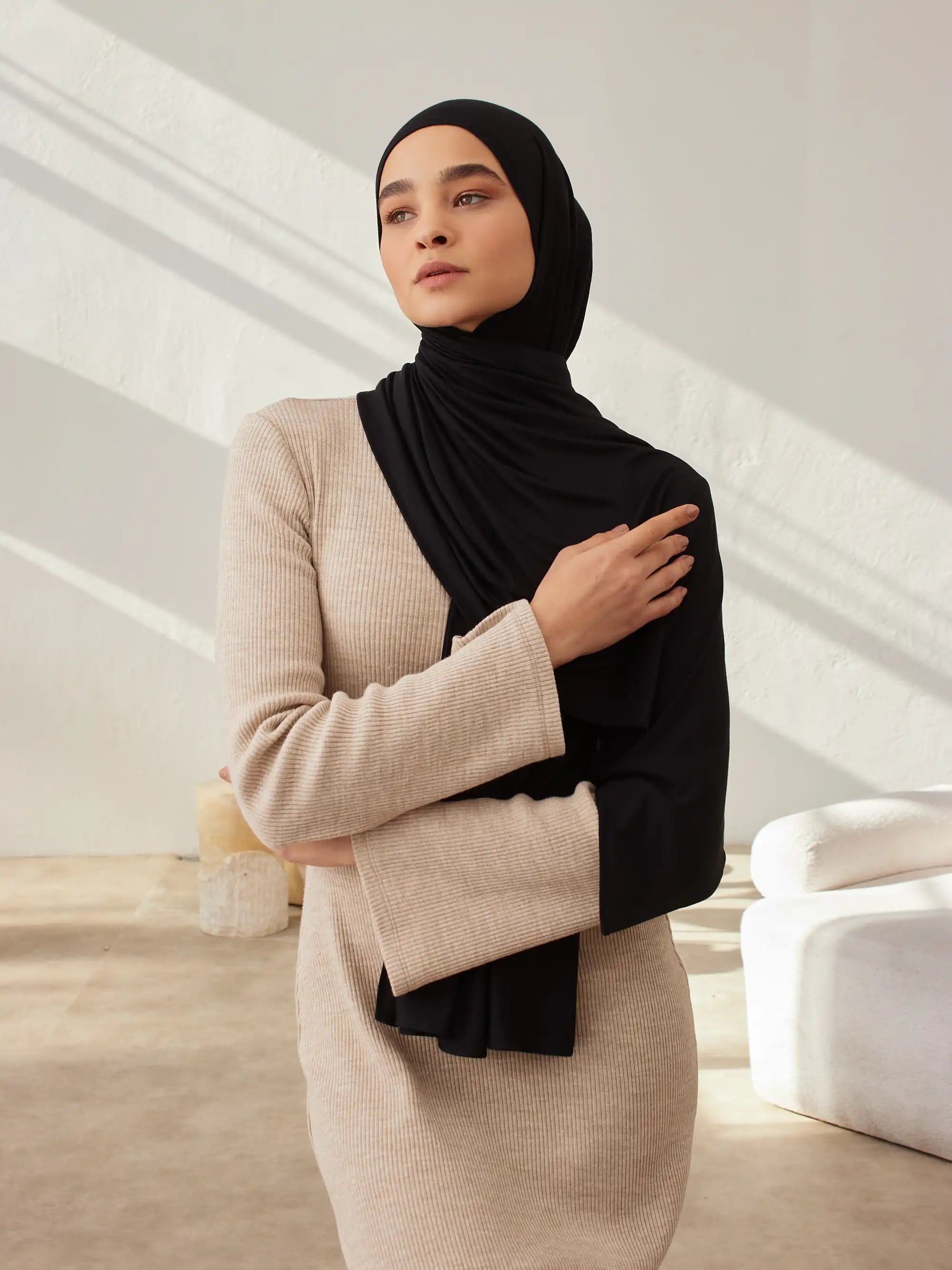 Small Premium Jersey Hijab - Black