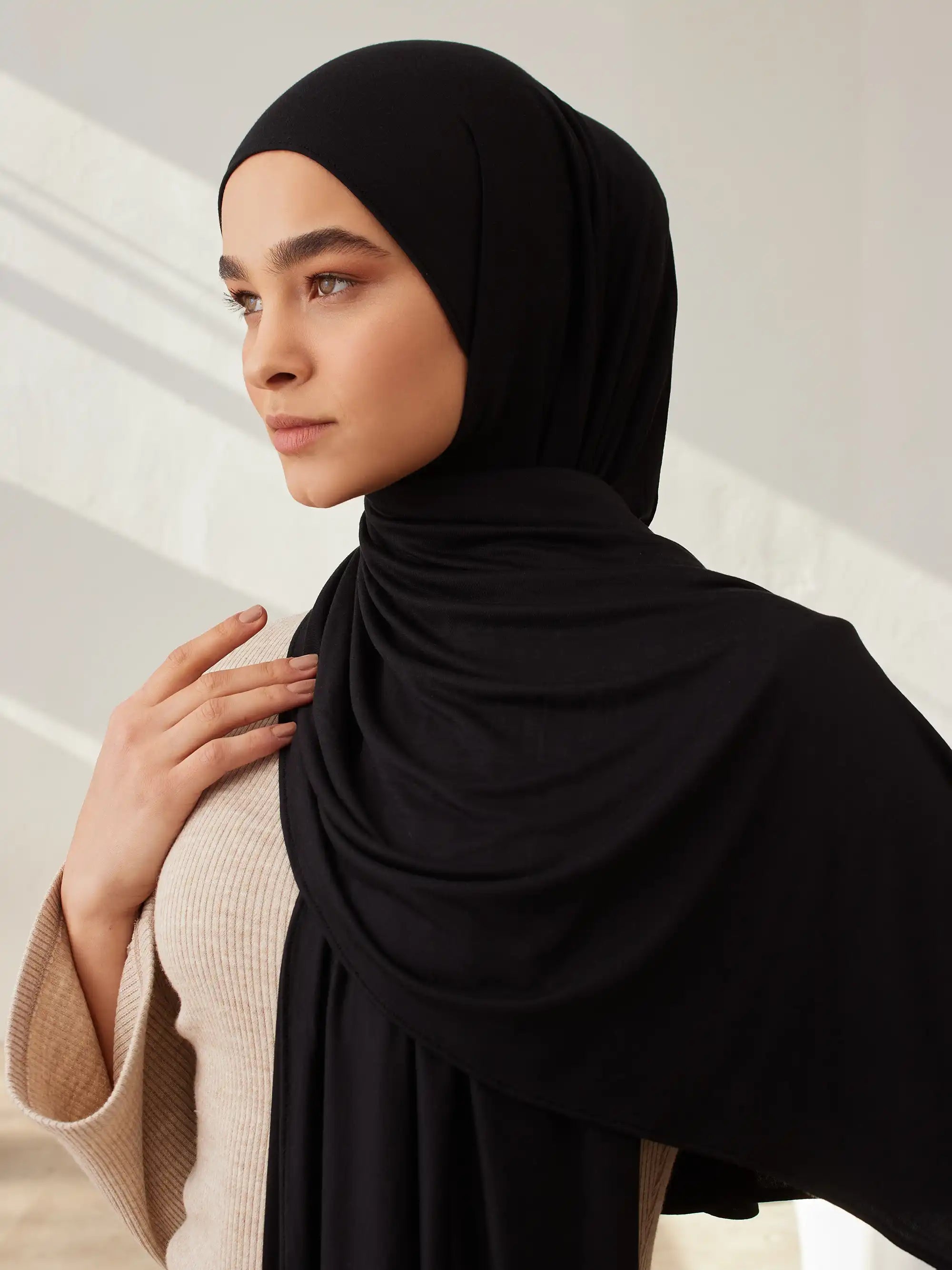Small Premium Jersey Hijab - Black