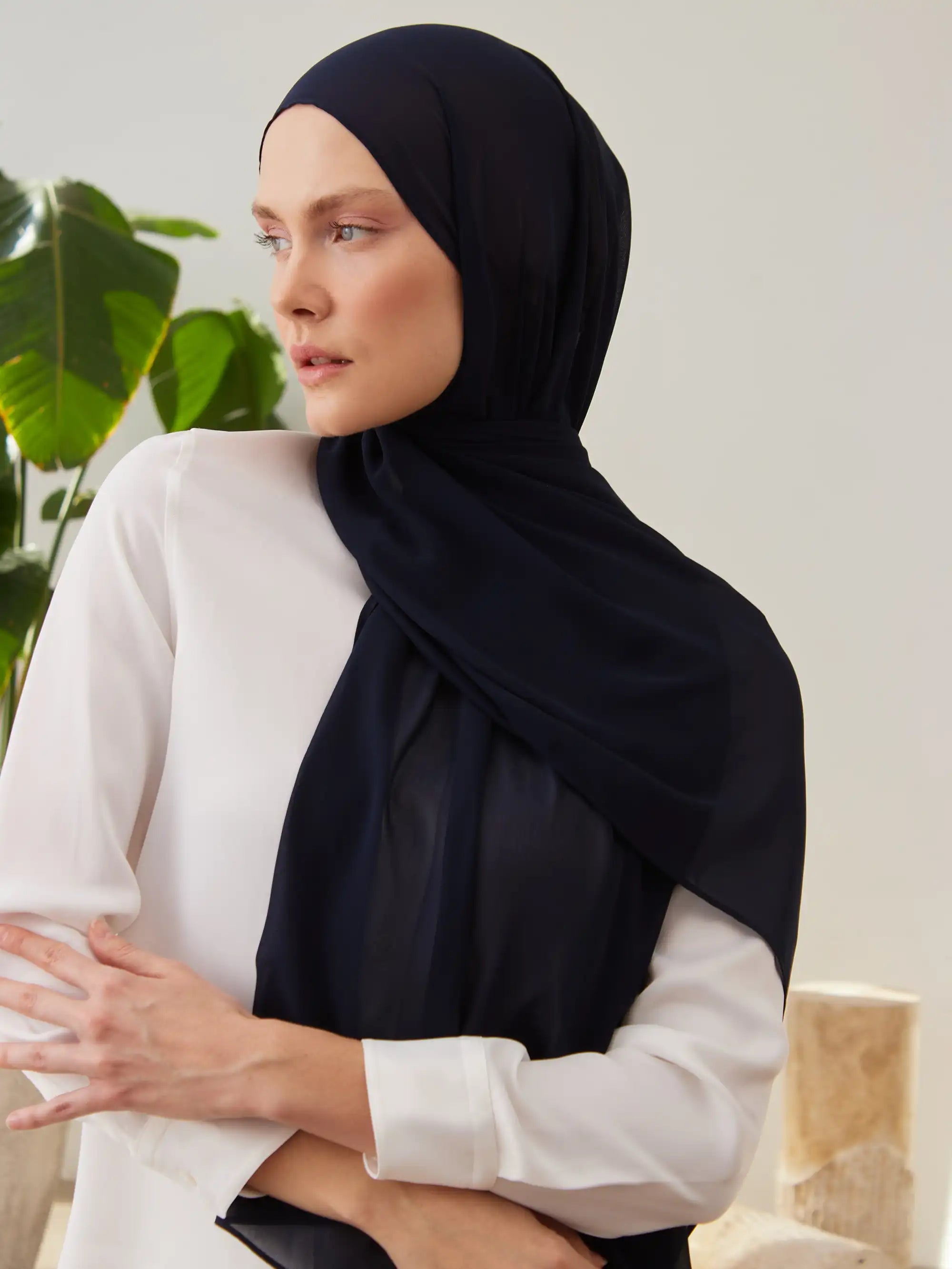 Small Luxury Chiffon Hijab - Navy