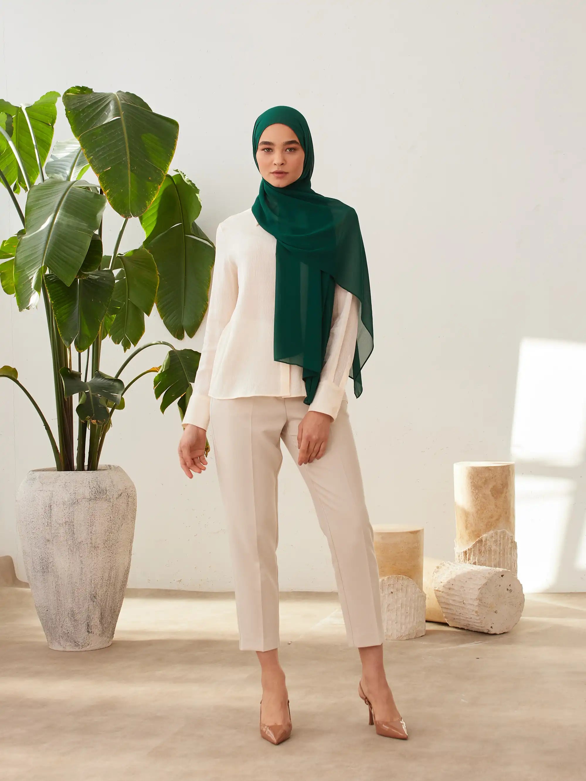 Small Luxury Chiffon Hijab - Pine Green