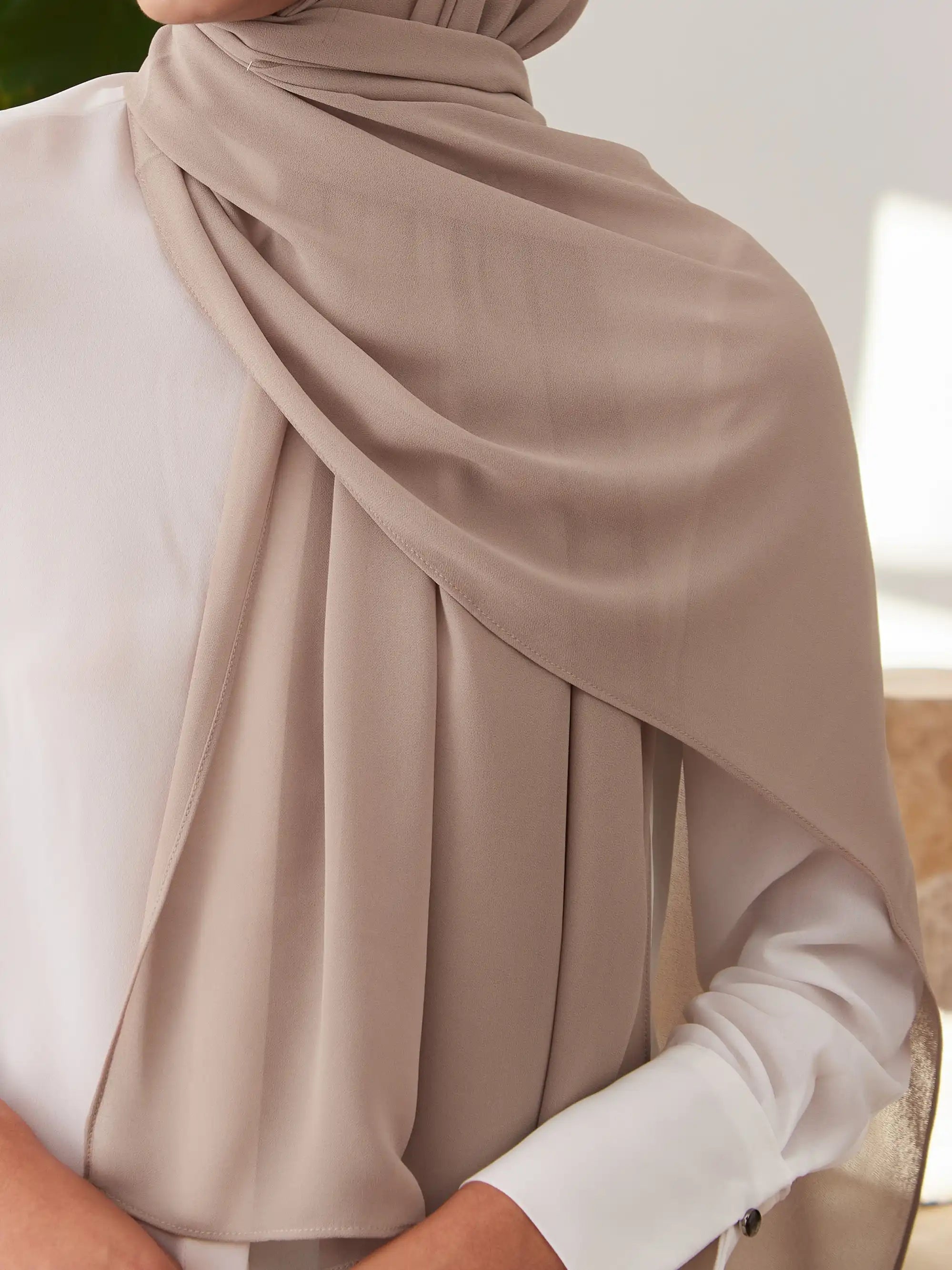 Deluxe Chiffon Hijab - Mink