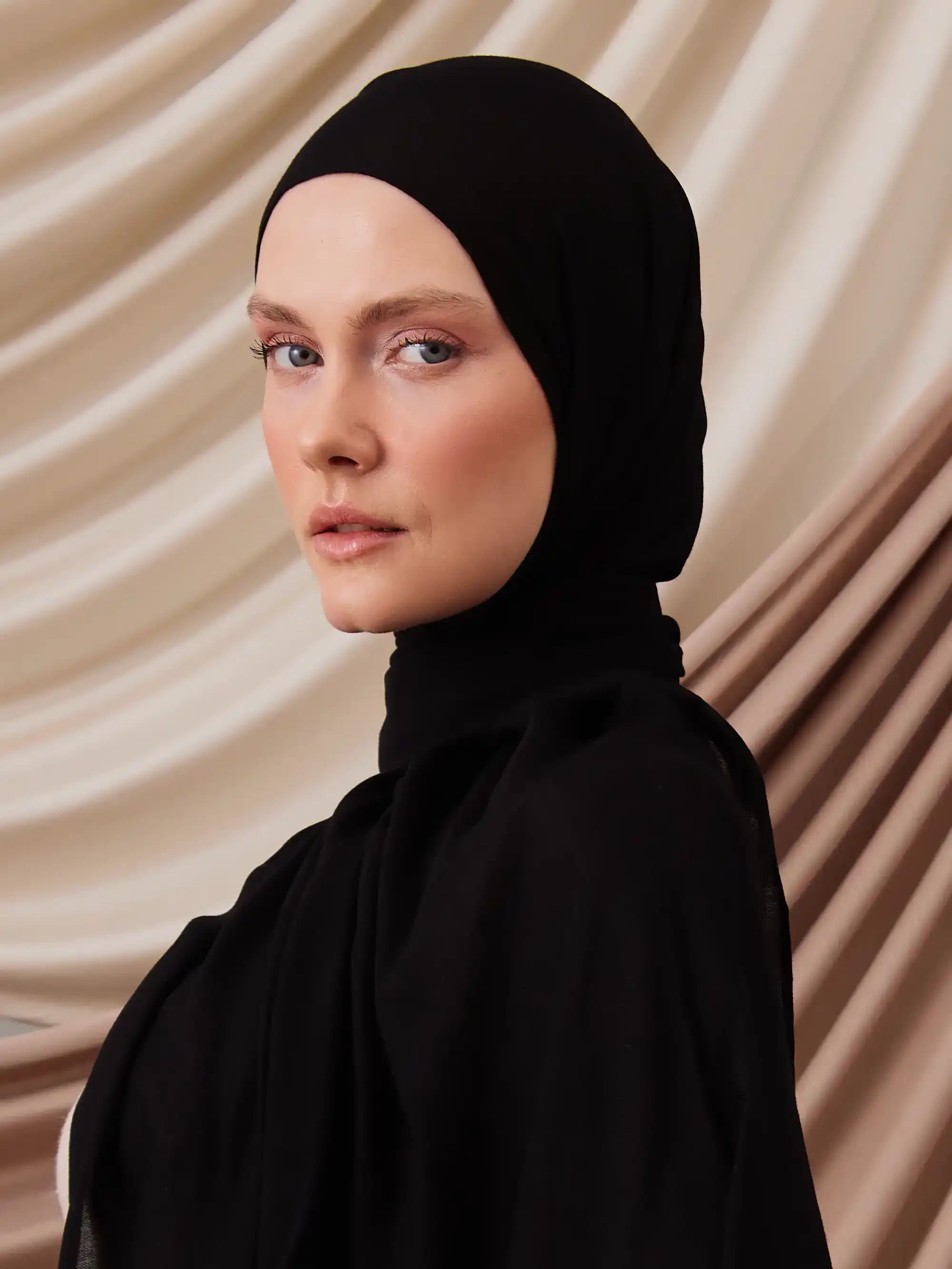 Summer Woven Hijab - Black