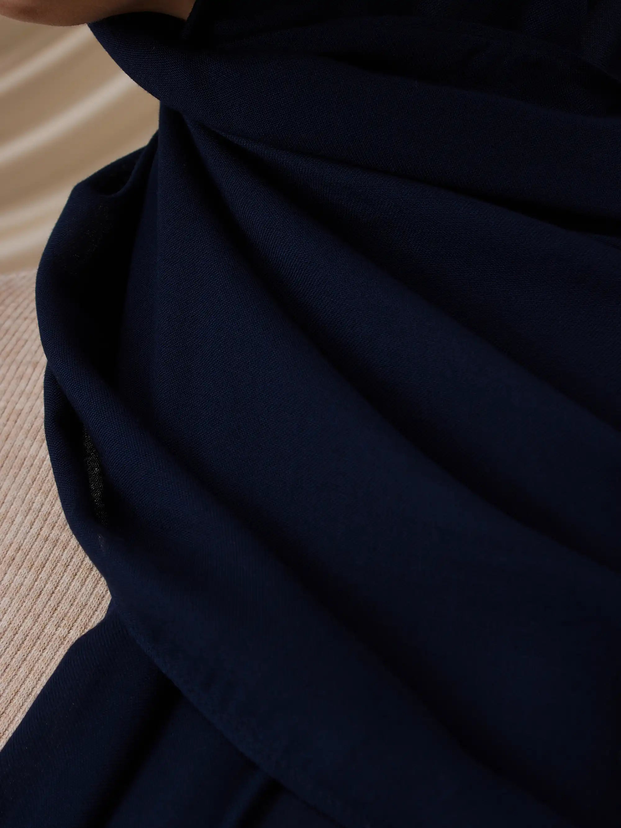 Summer Woven Hijab - Navy