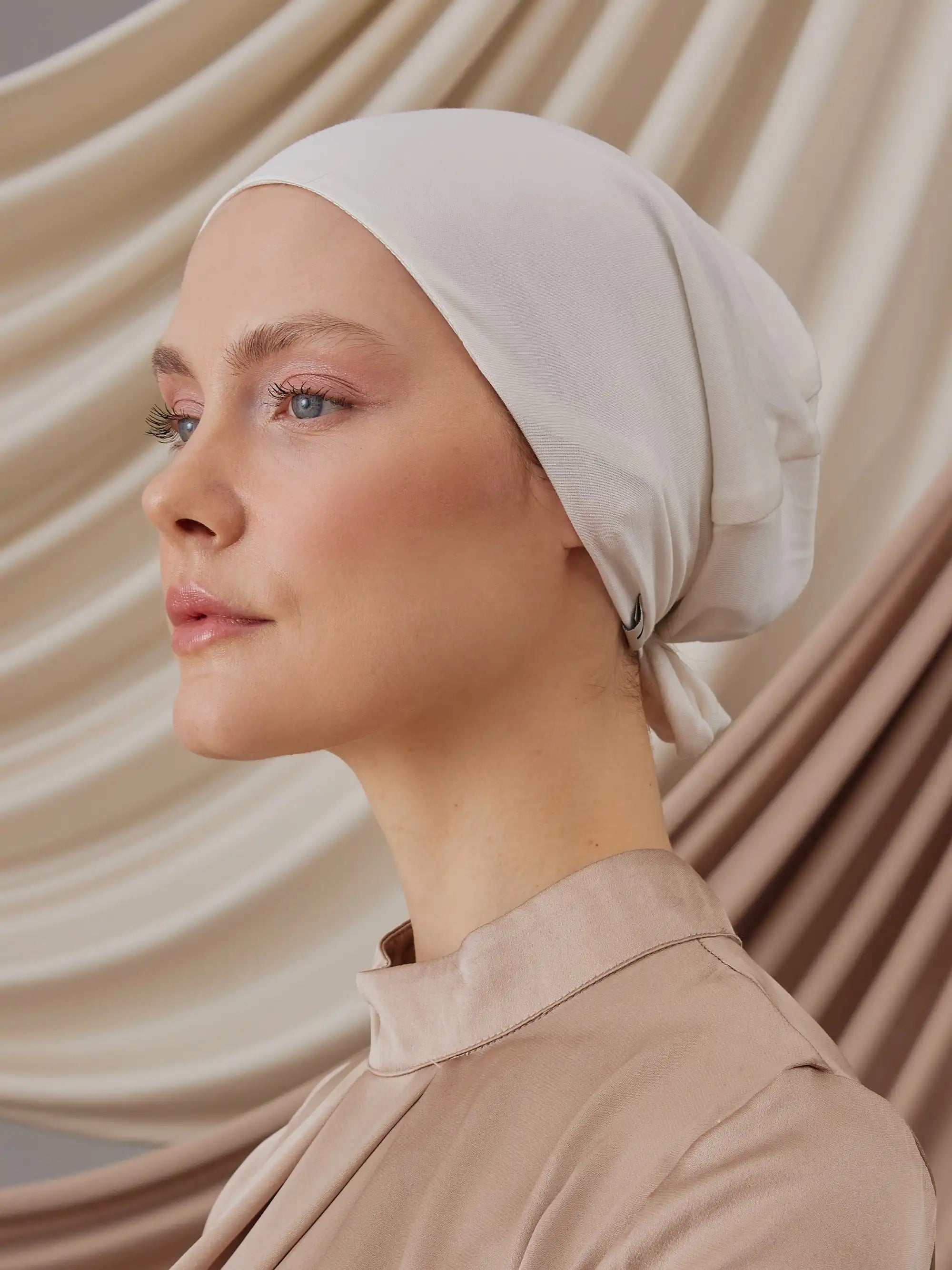 Satin Lined Underscarf - Ivory