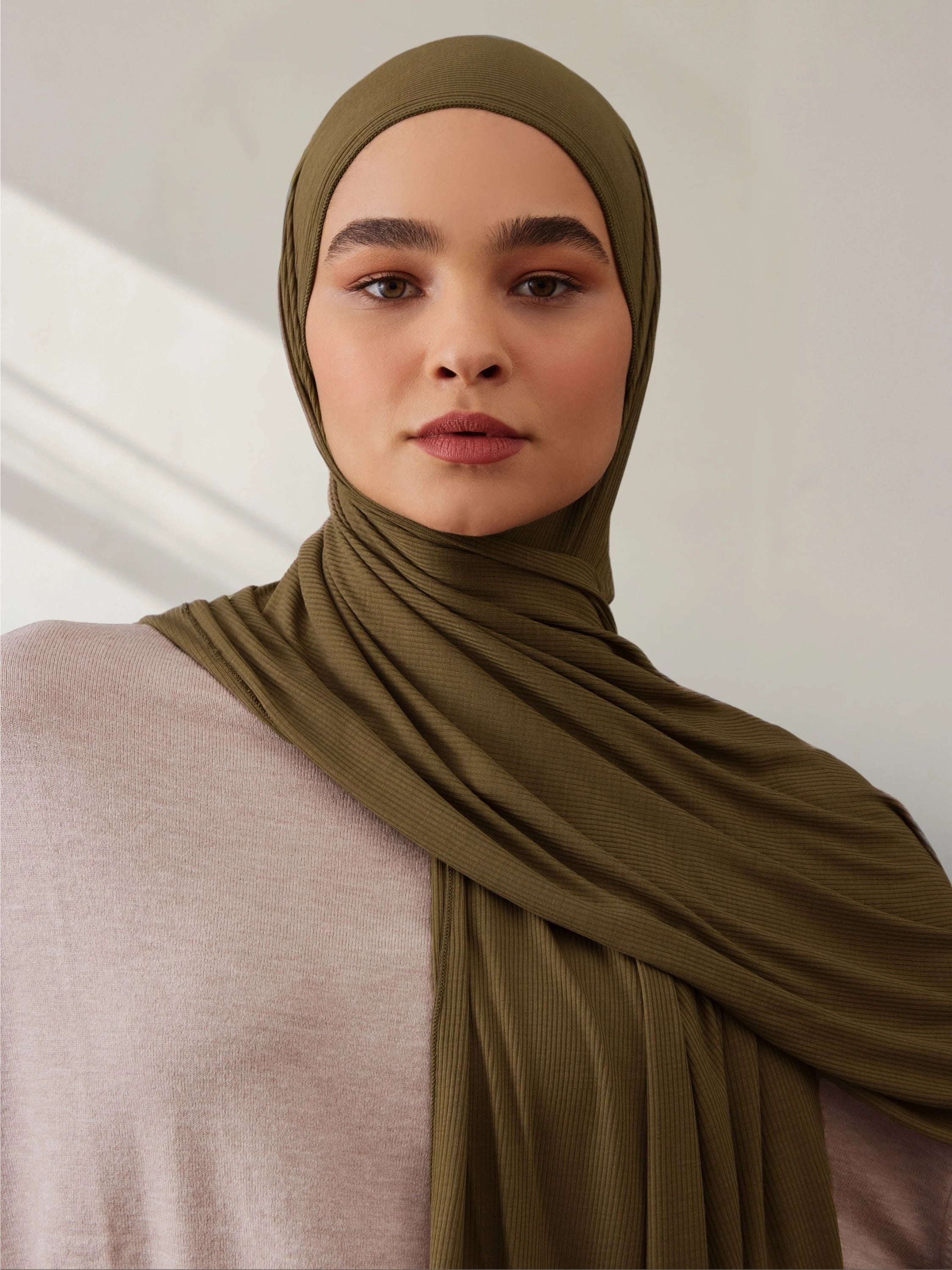 Small Ribbed Jersey Hijab - Military Green