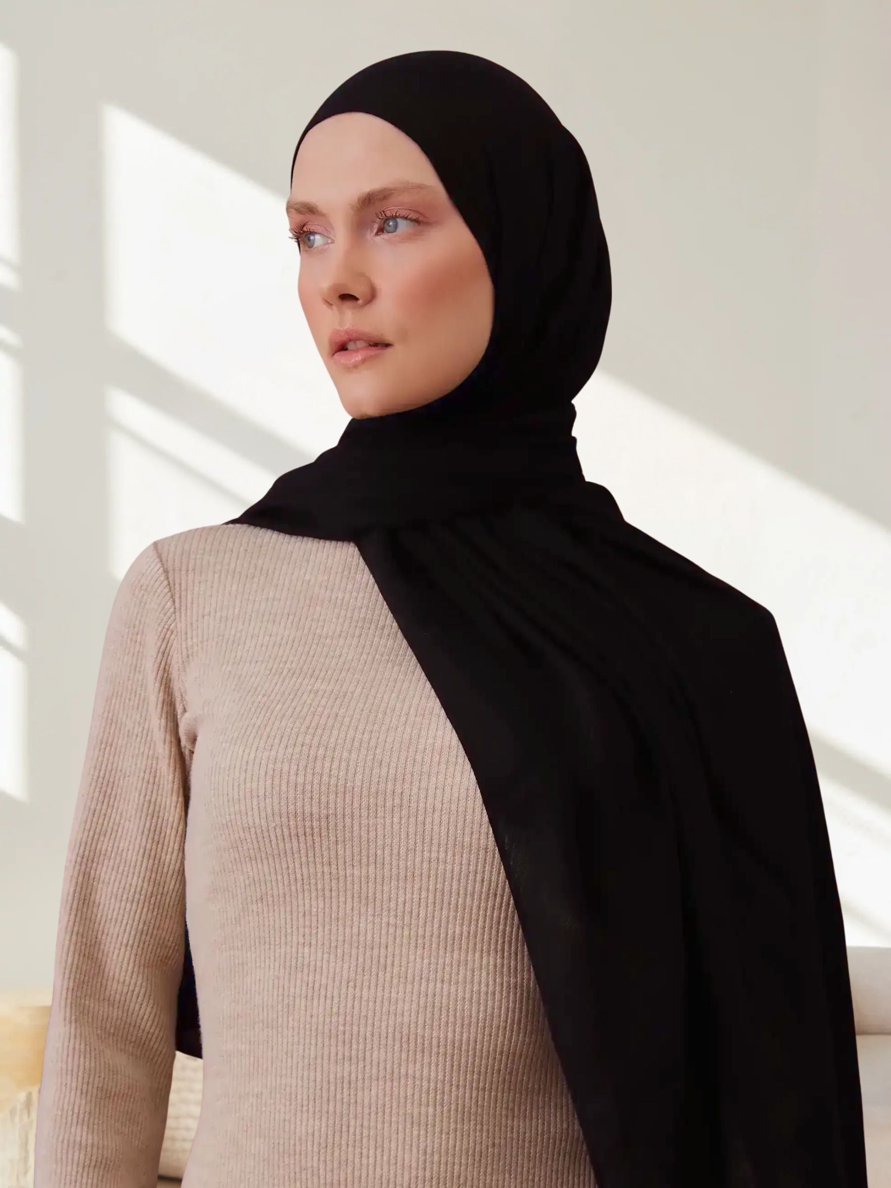Summer Woven Hijab - Black