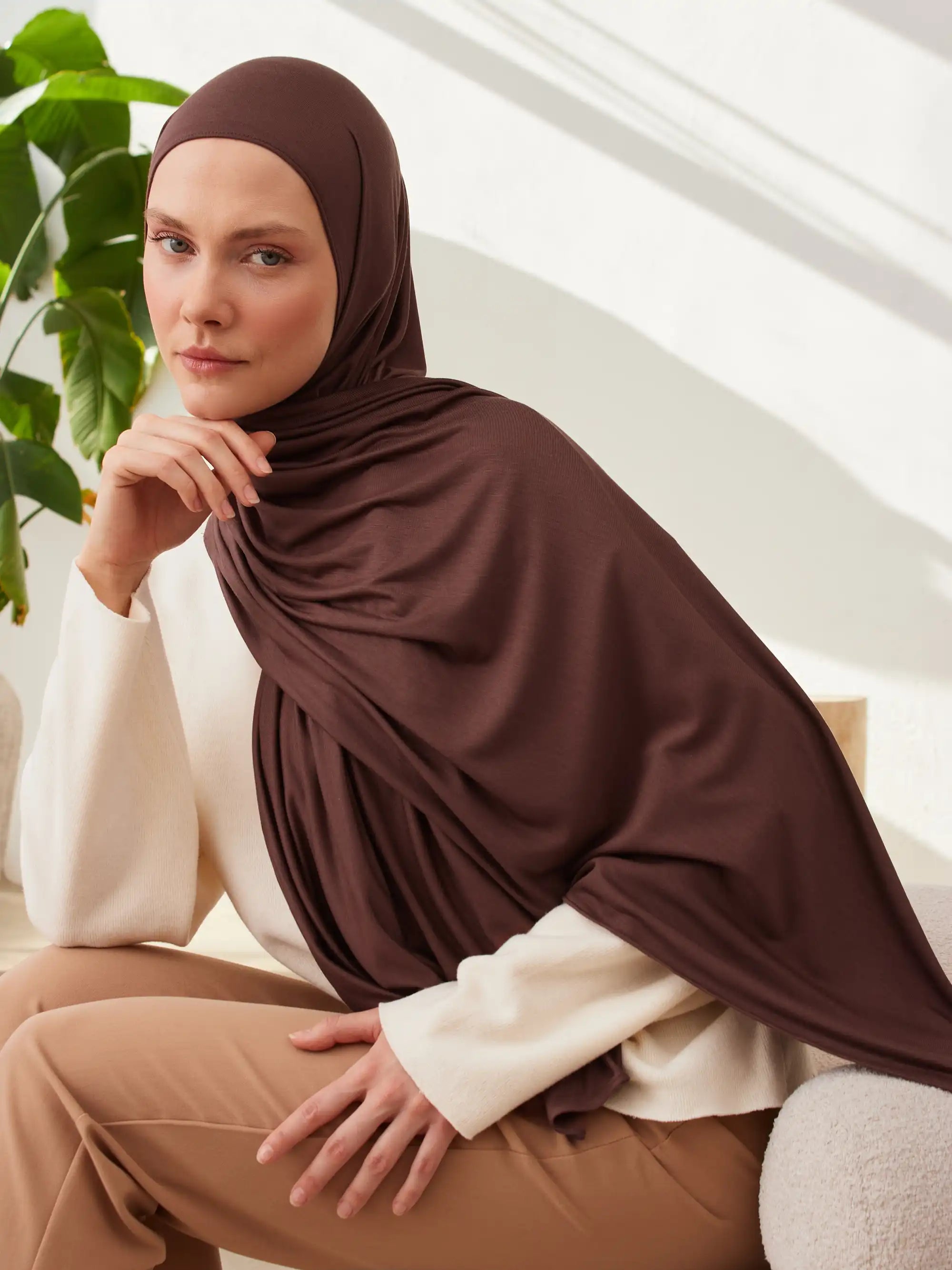 Premium Jersey Hijab - Mocha