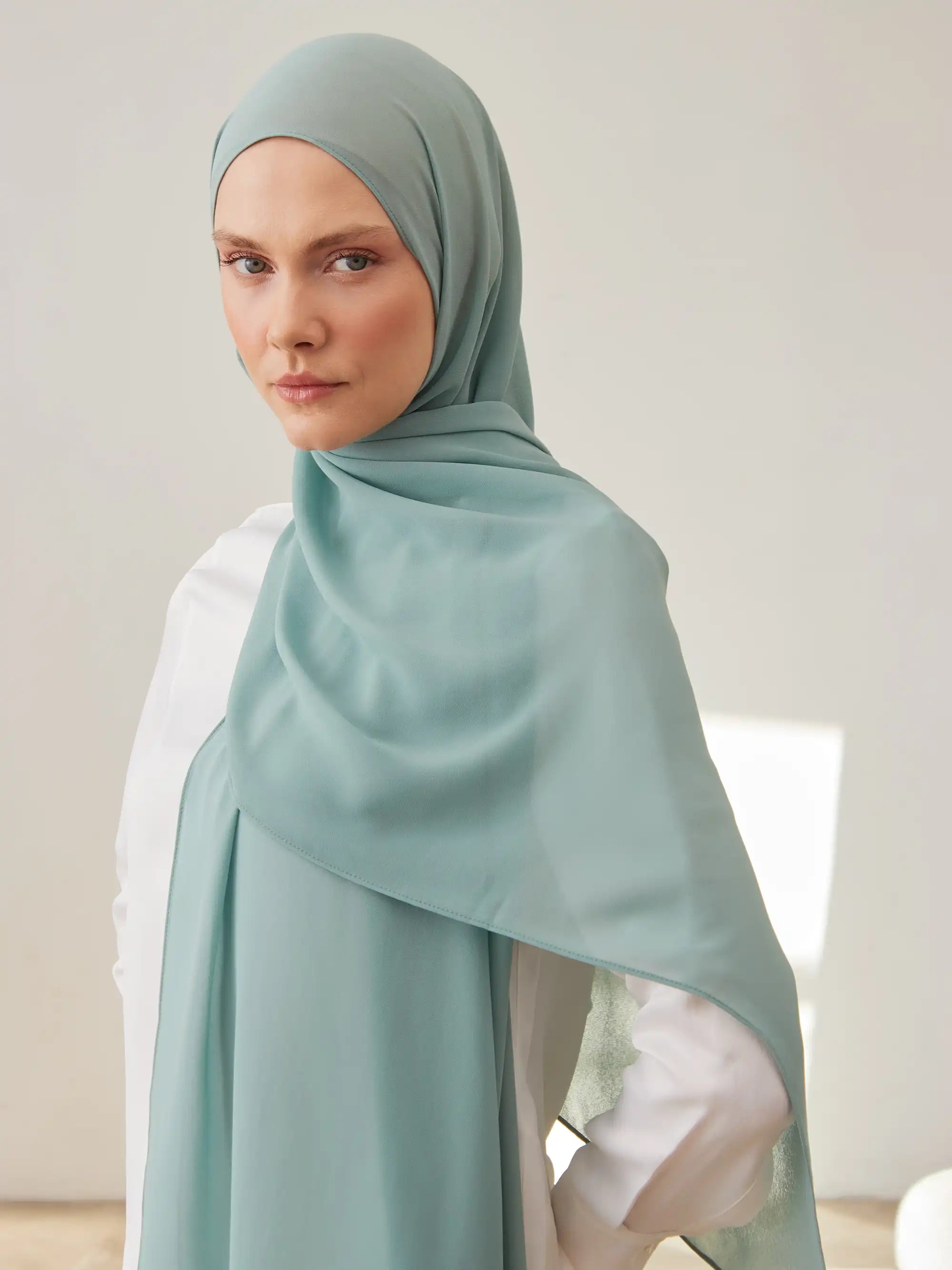 Small Luxury Chiffon Hijab - Mint