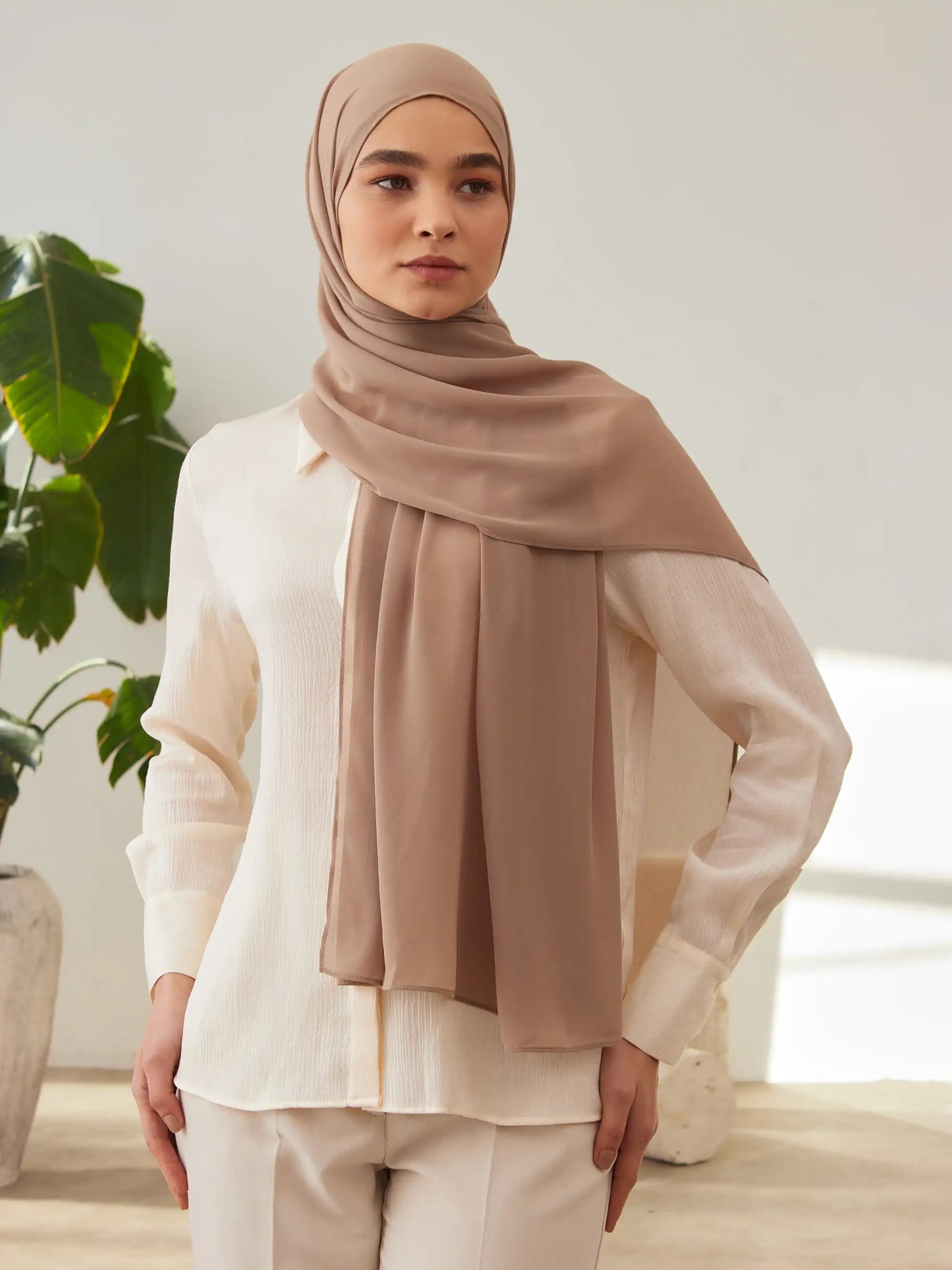 Small Luxury Chiffon Hijab - Desert