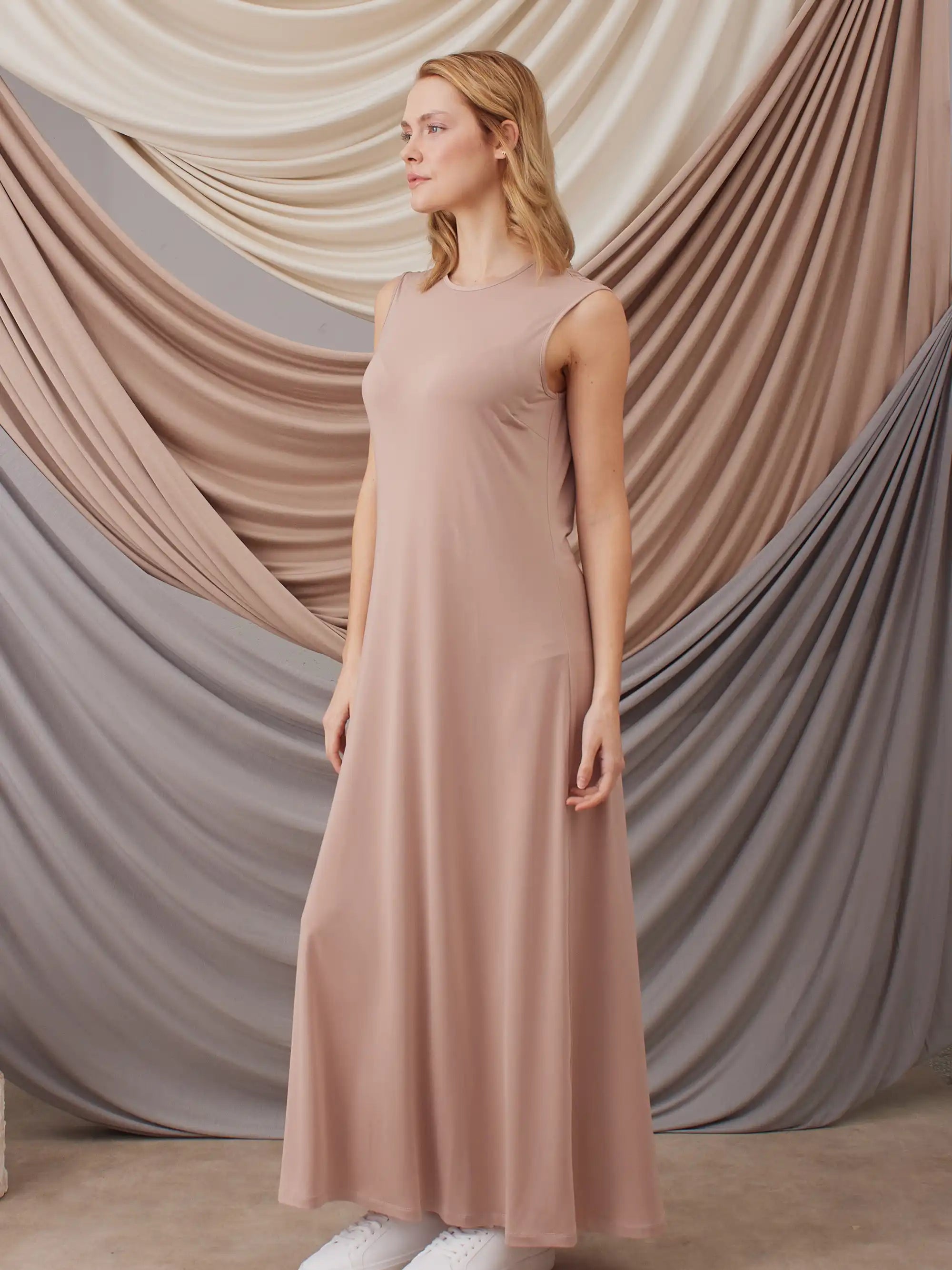 Sleeveless Dress Layer - Nude