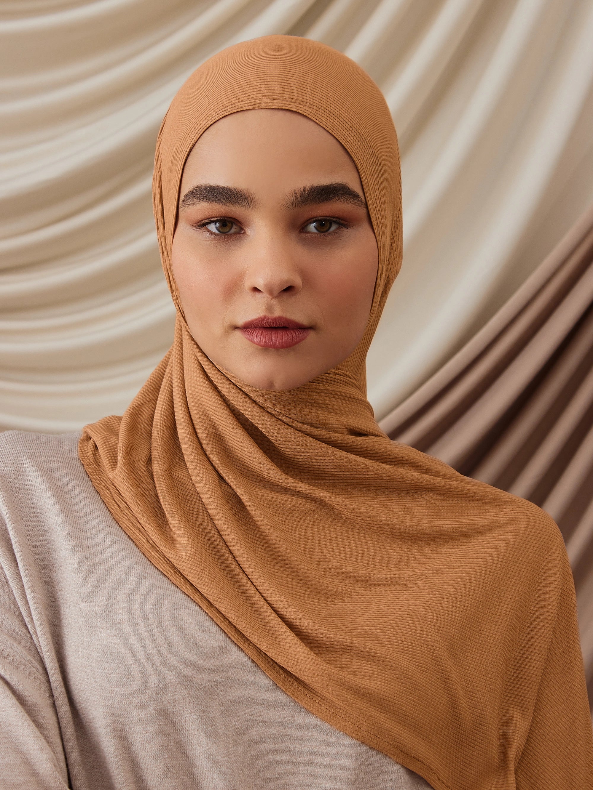 Instant Ribbed Jersey Hijab - Gold Caramel